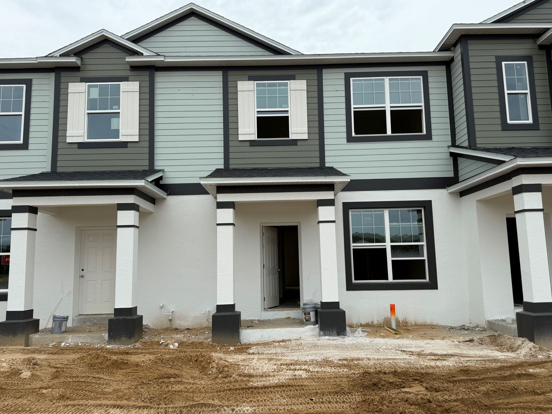 Front Exterior:Front Exterior