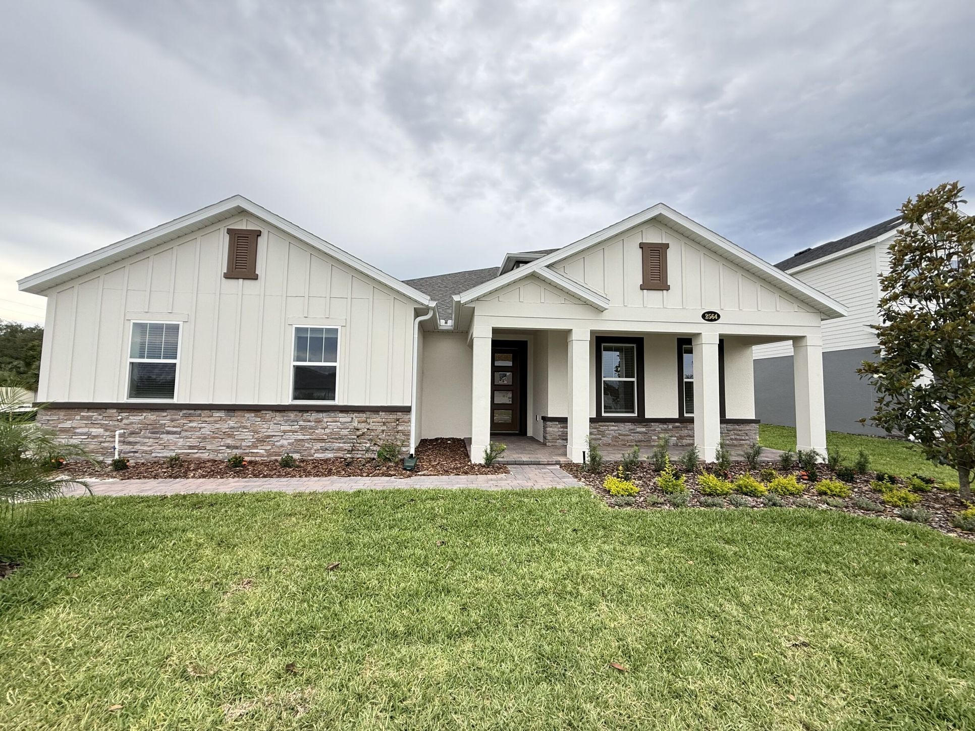 Front Exterior:Front Exterior