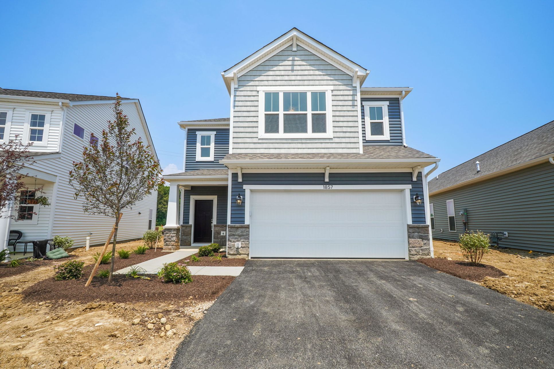 Front Exterior:Front Exterior