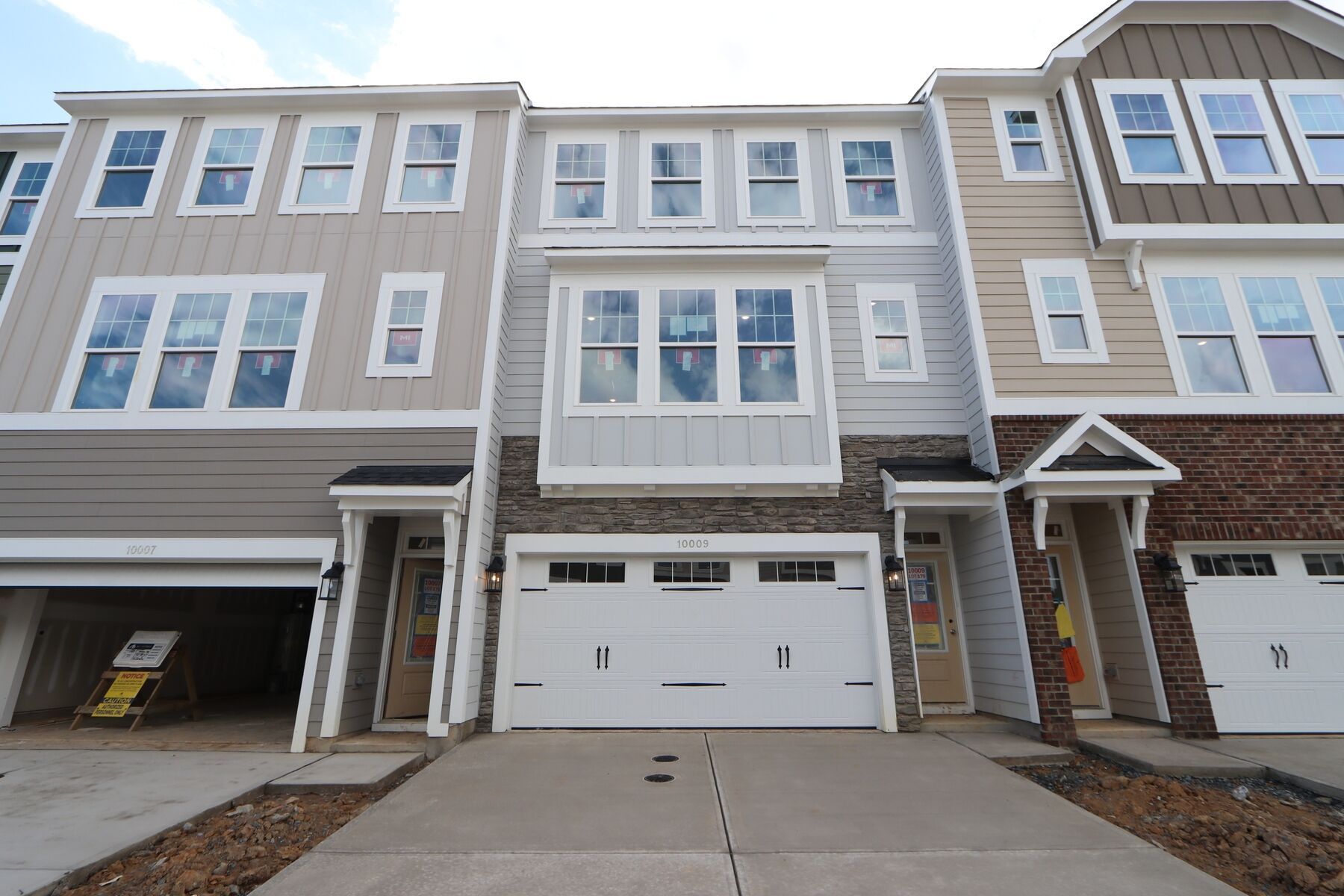 Front Exterior:Front Exterior