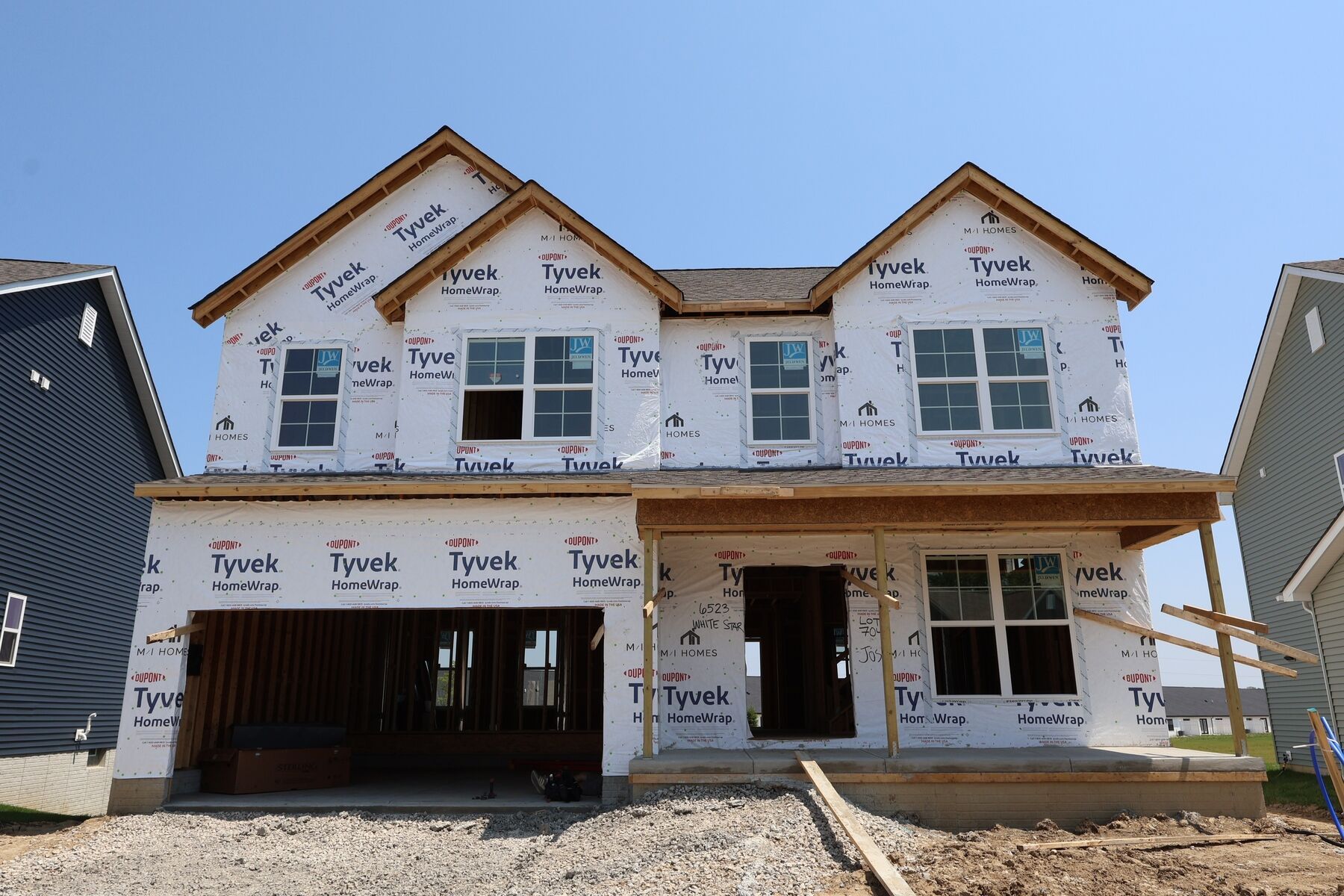 Front Exterior:Front Exterior