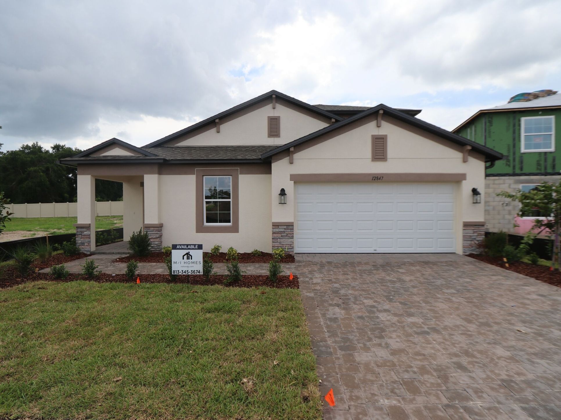 Front Exterior:Front Exterior