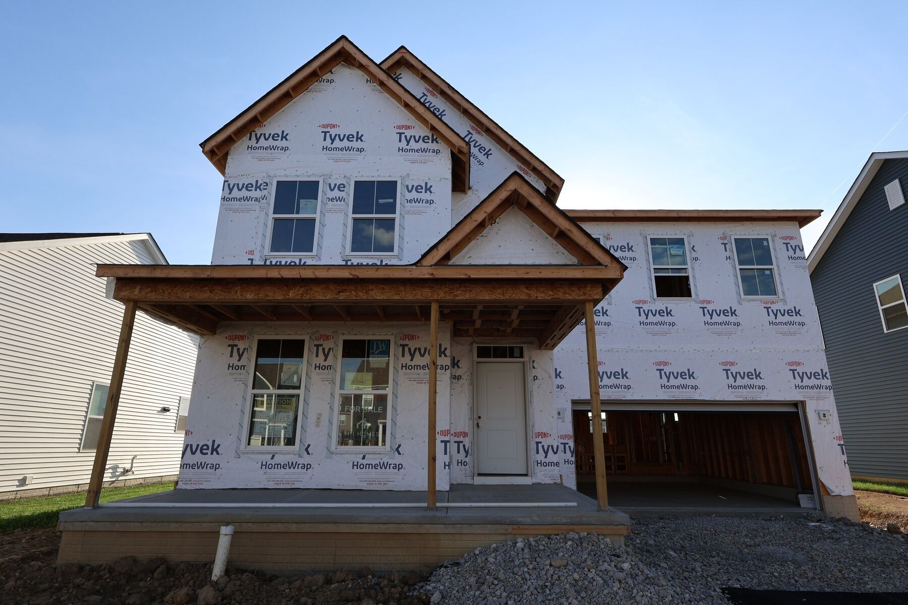 Front Exterior:Front Exterior