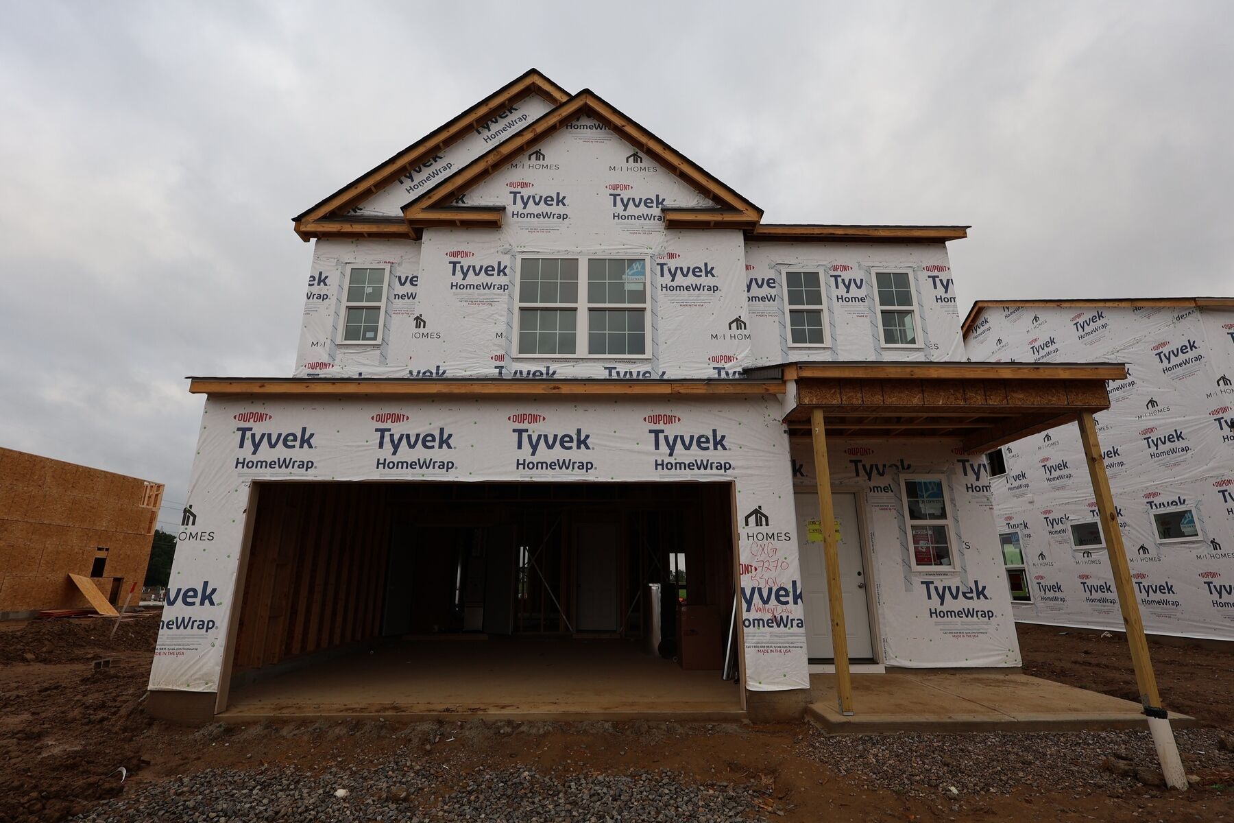 Front Exterior:Front Exterior