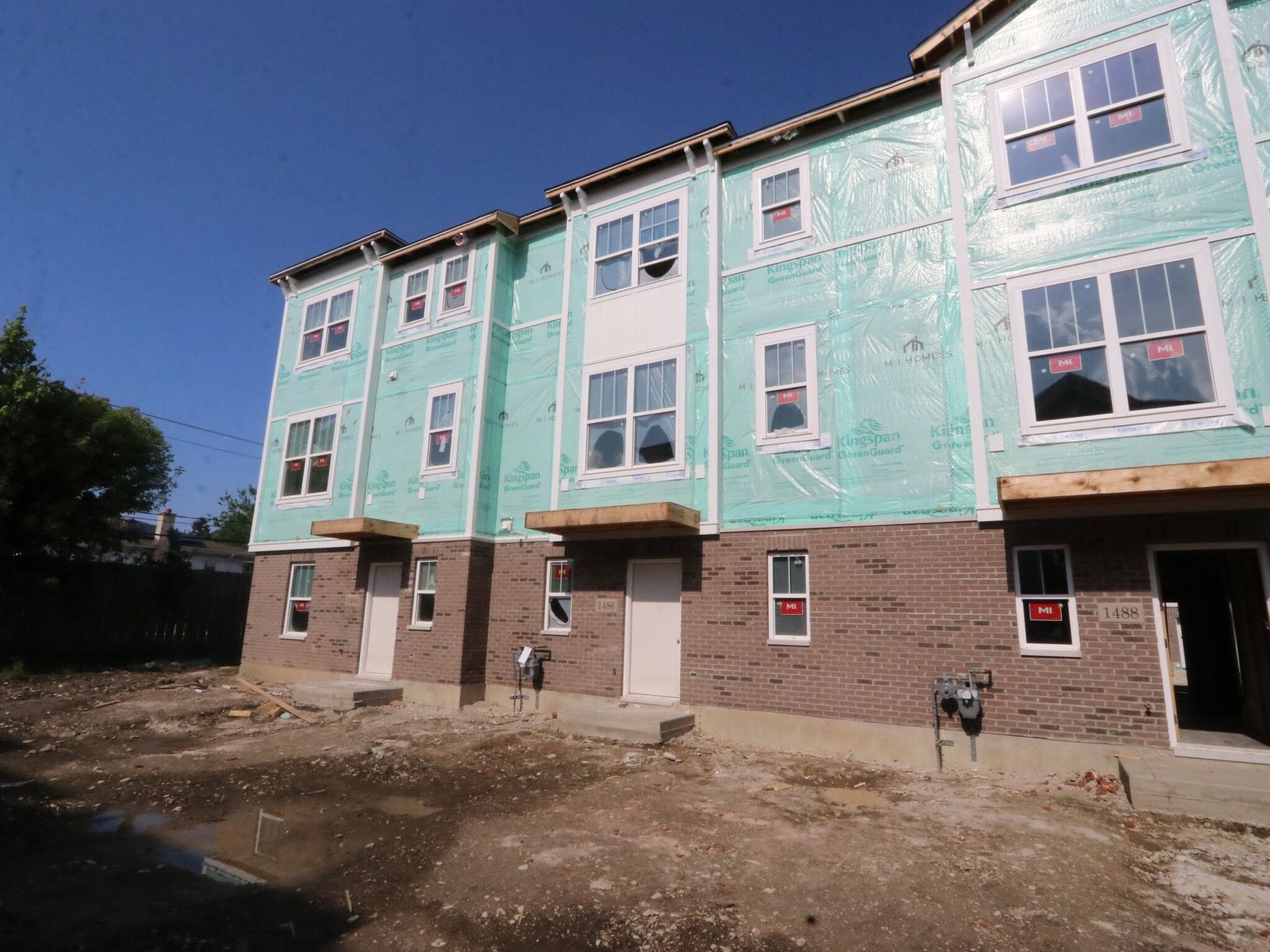 Back Exterior:Back Exterior