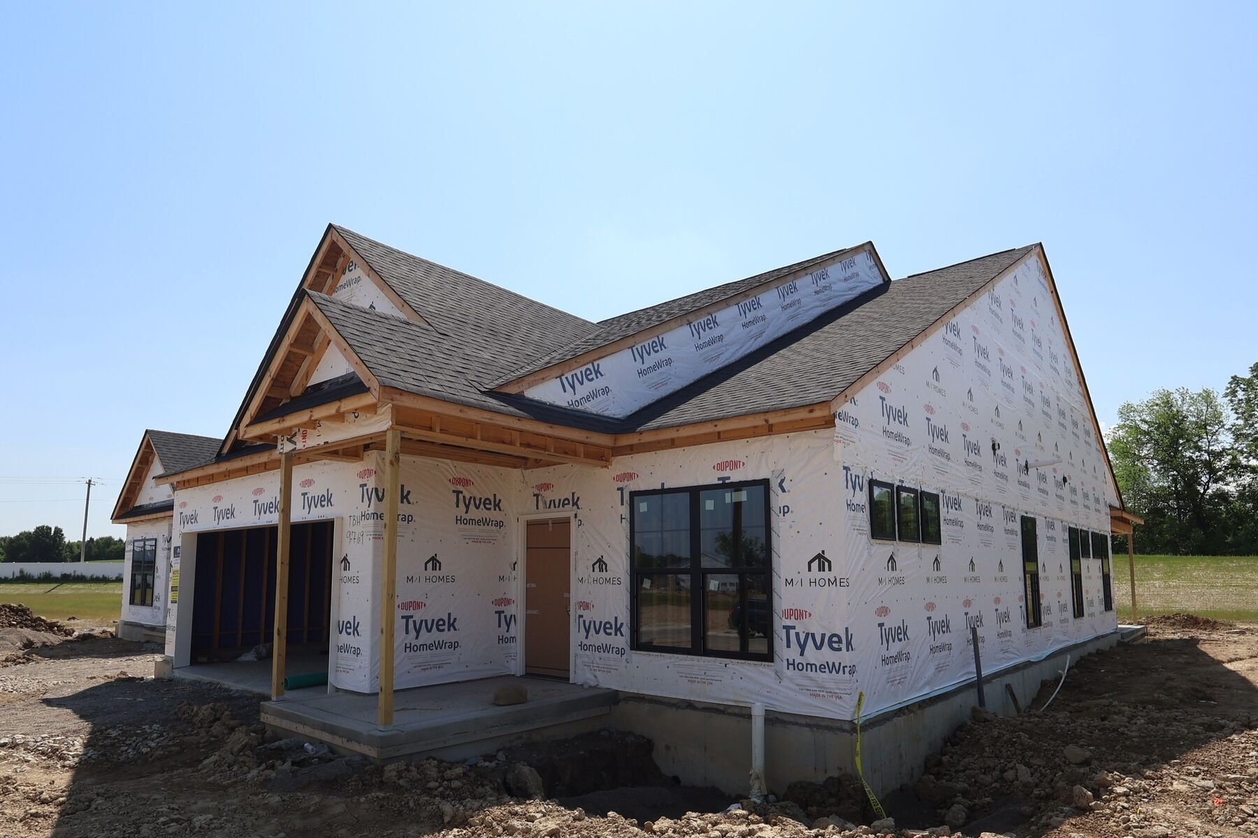 Side Exterior:Side Exterior