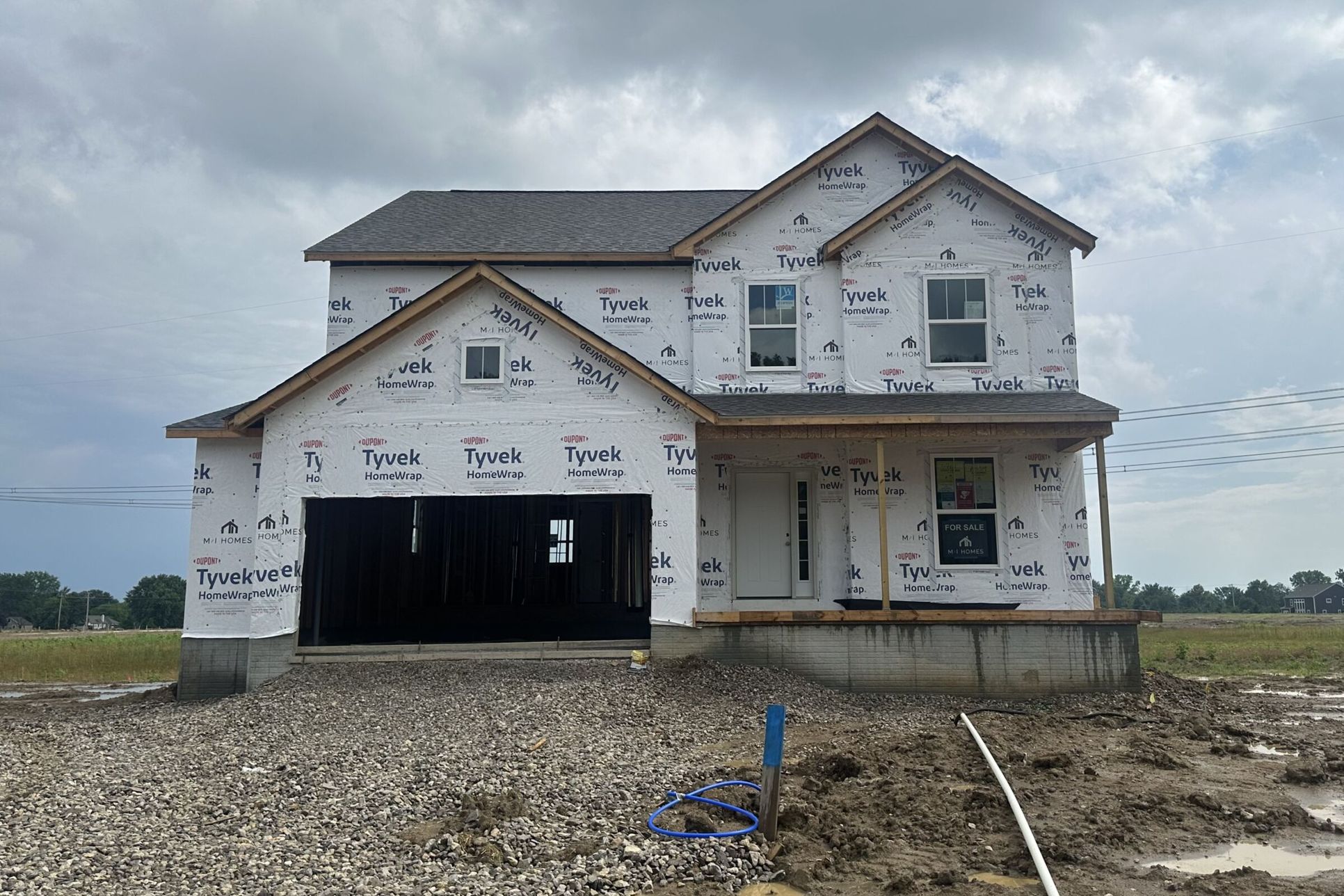 Front Exterior:Front Exterior