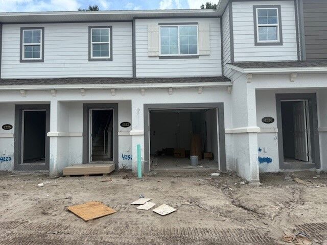 Front Exterior:Front Exterior