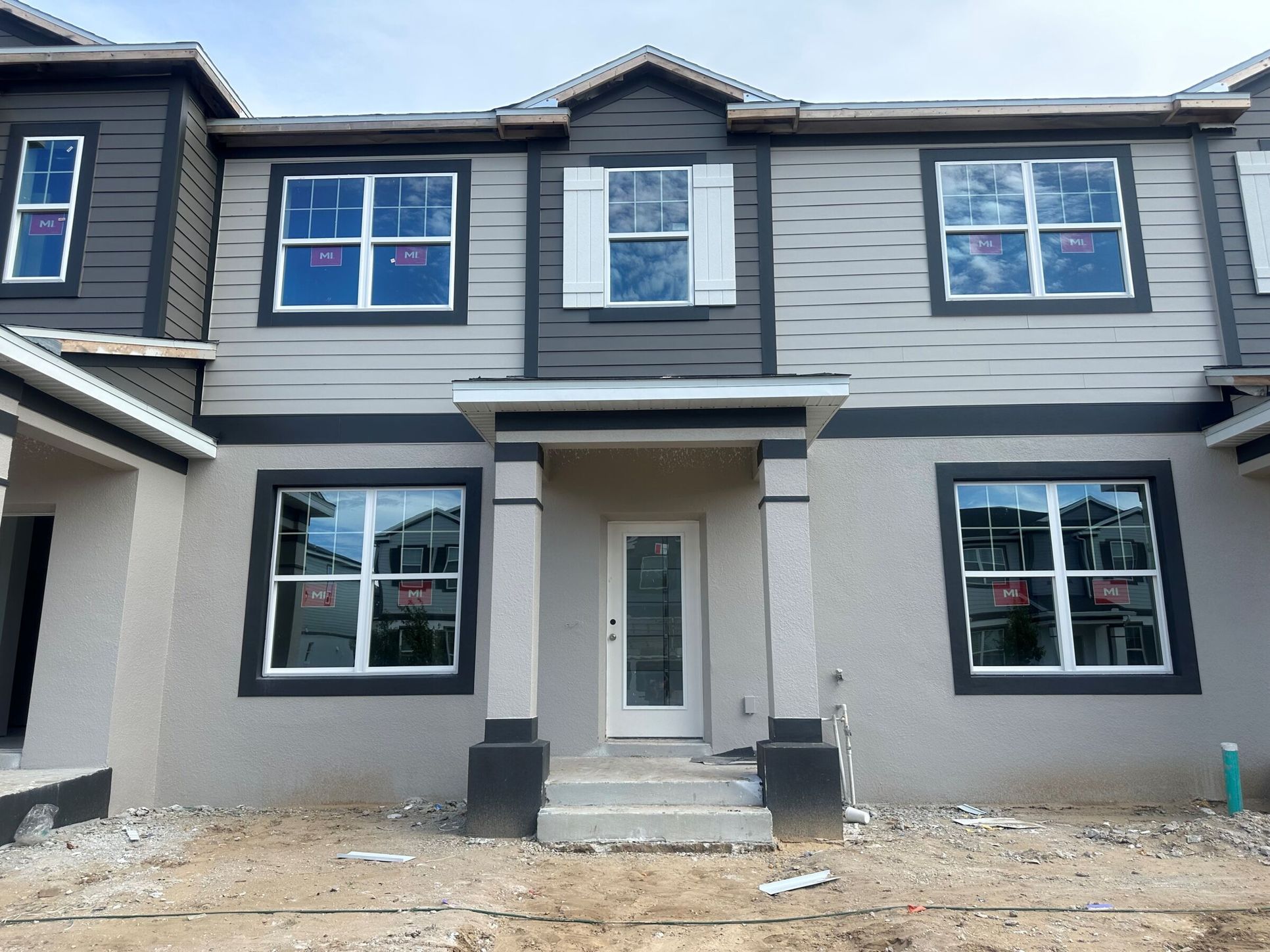 Front Exterior:Front Exterior