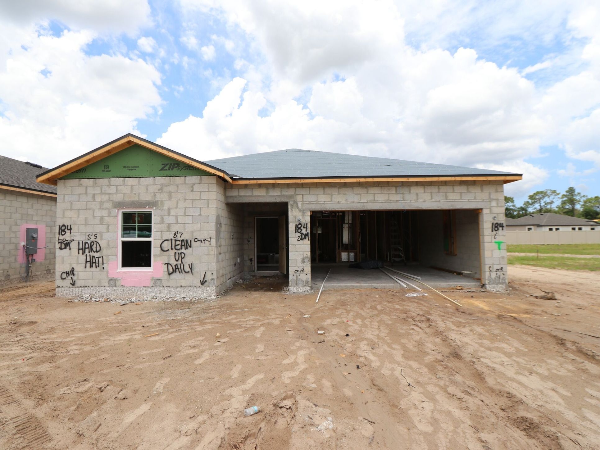 Exterior:Exterior
