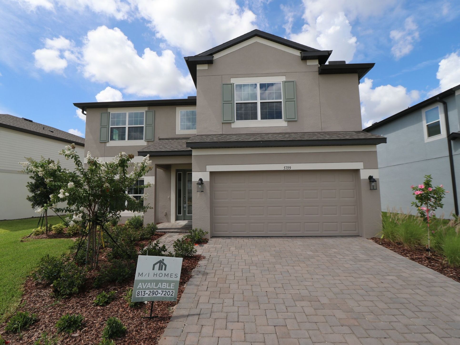 Front Exterior:Front Exterior