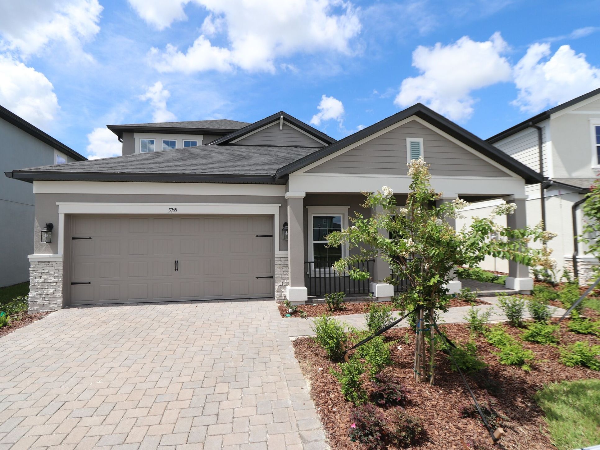 Front Exterior:Front Exterior