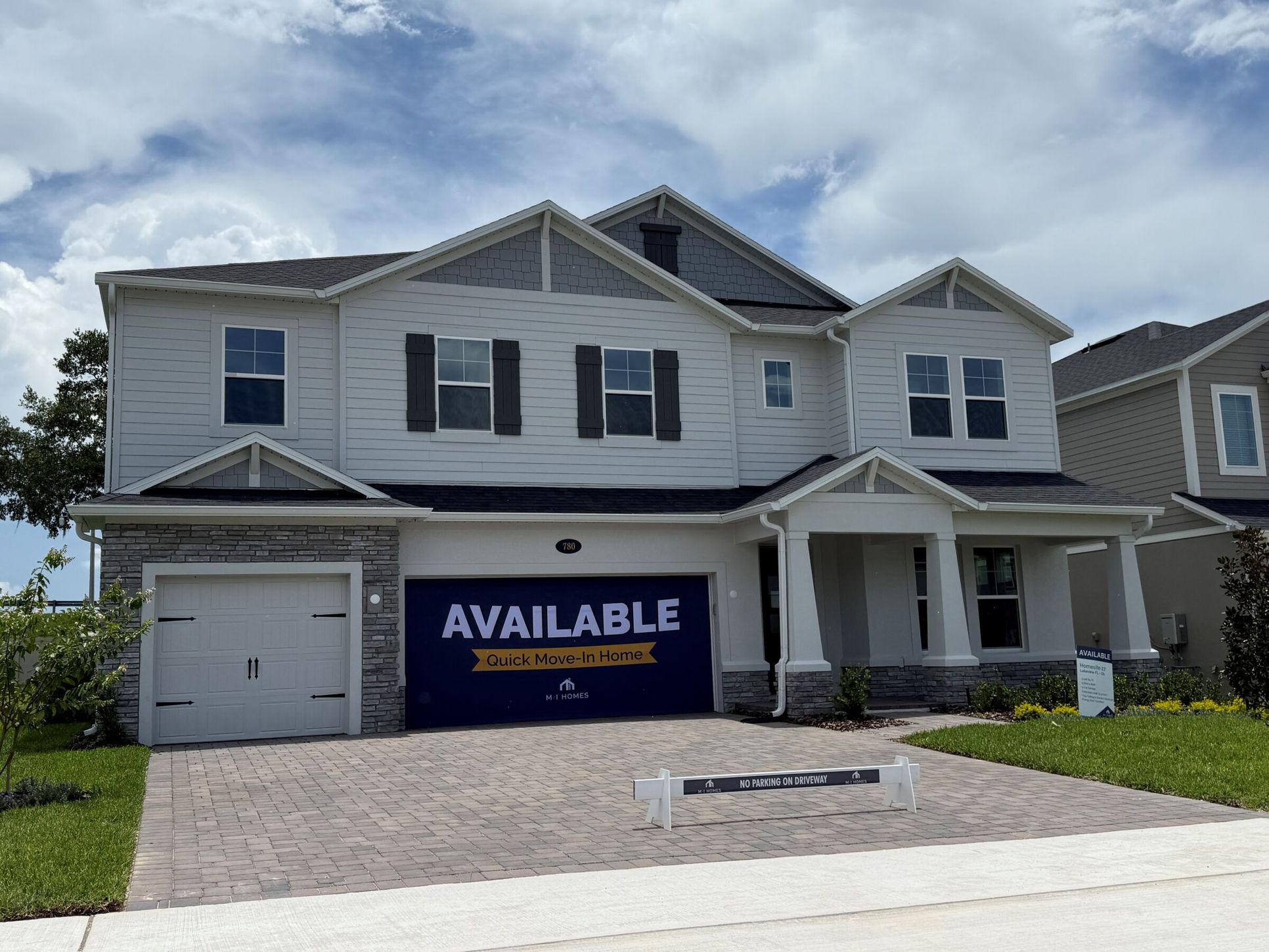 Front Exterior:Front Exterior