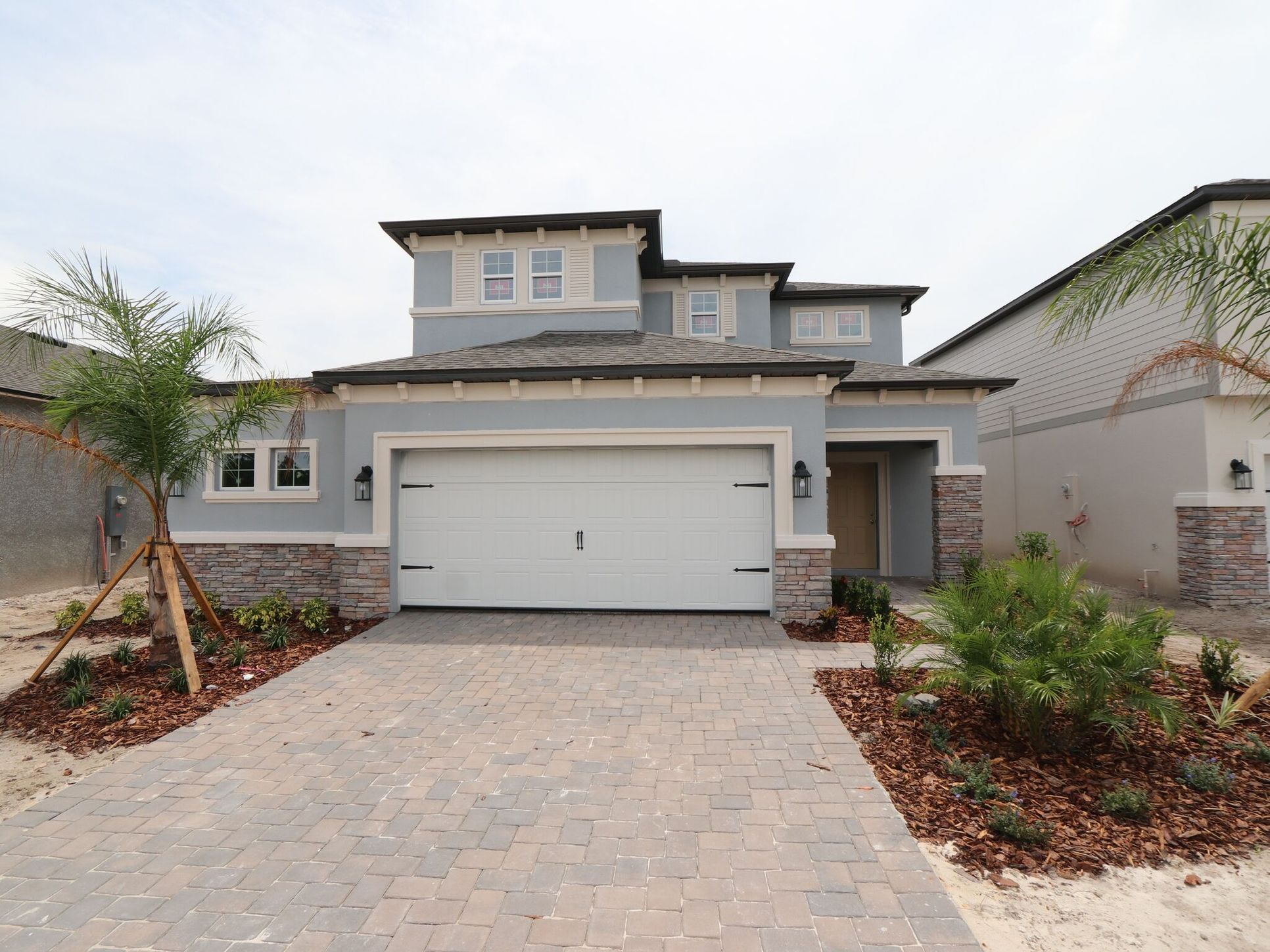 Front Exterior:Front Exterior