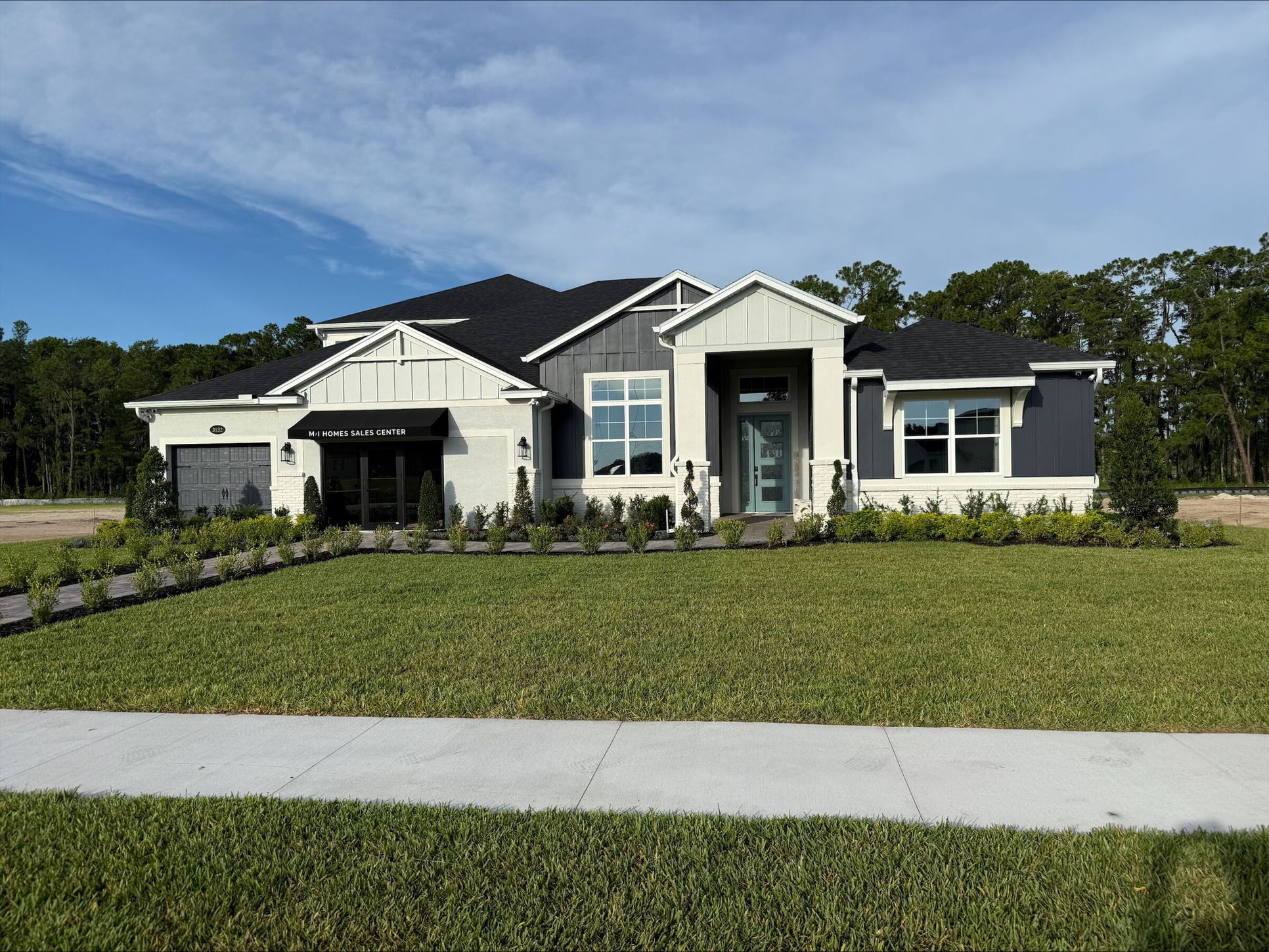 Front Exterior:Front Exterior