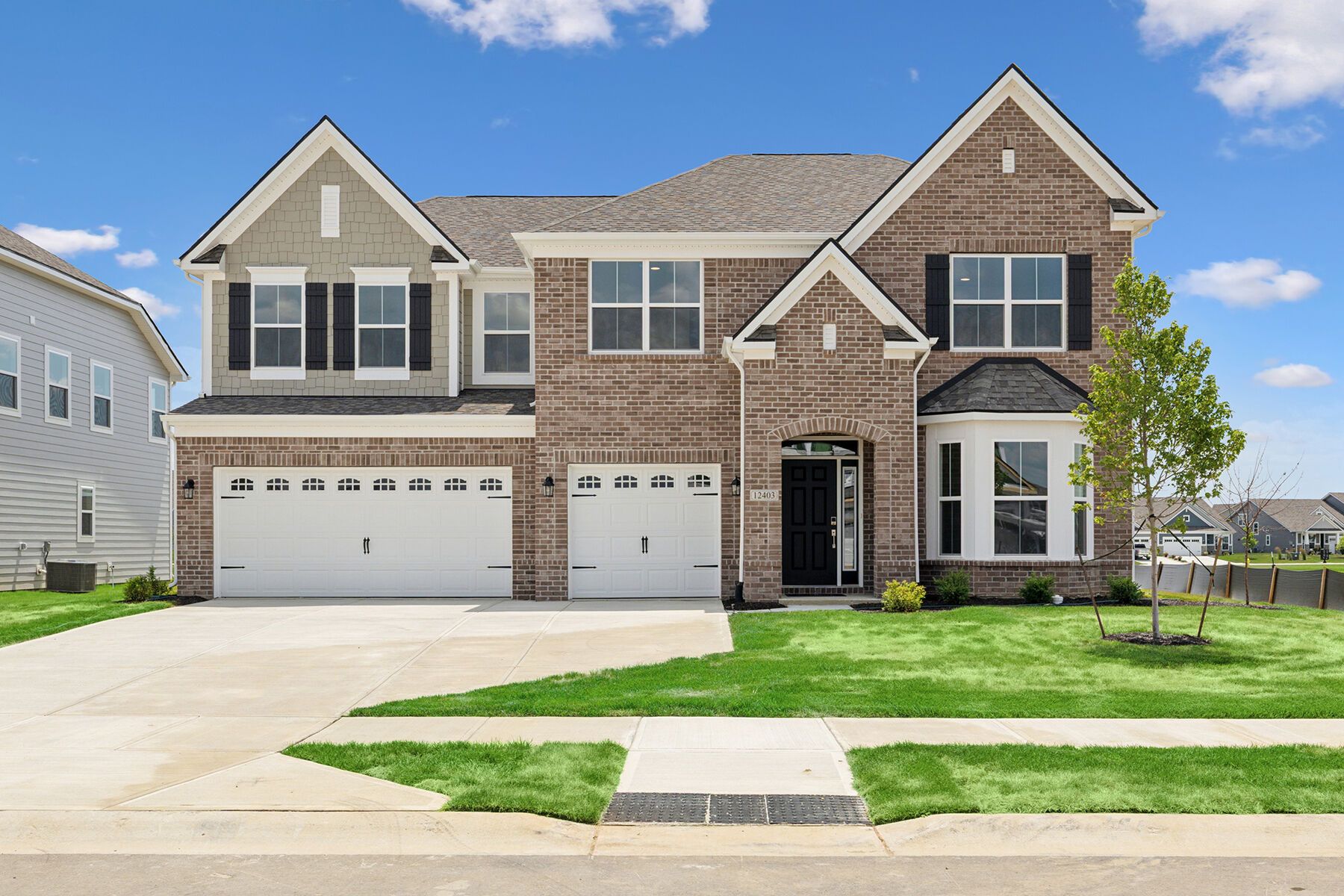 Front Exterior:Front Exterior