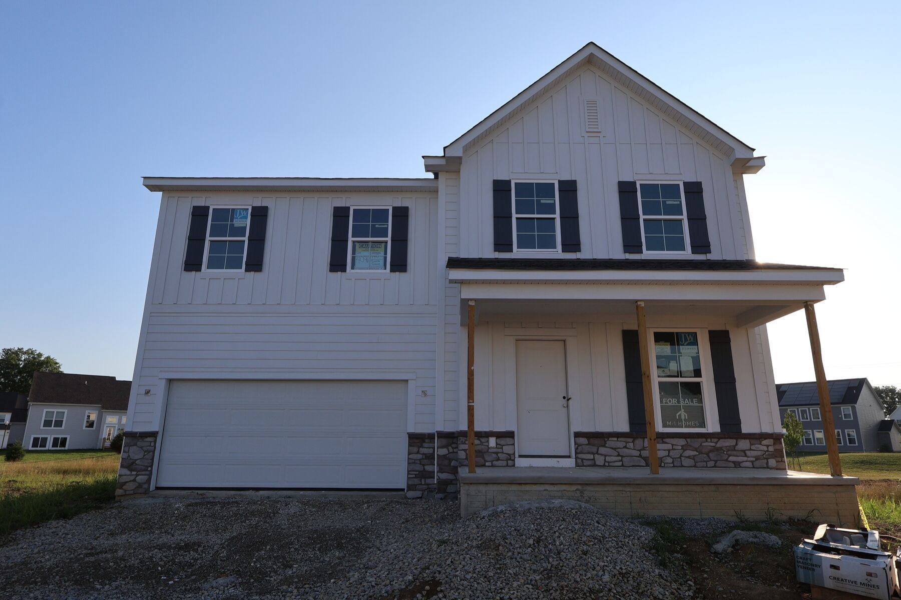 Front Exterior:Front Exterior