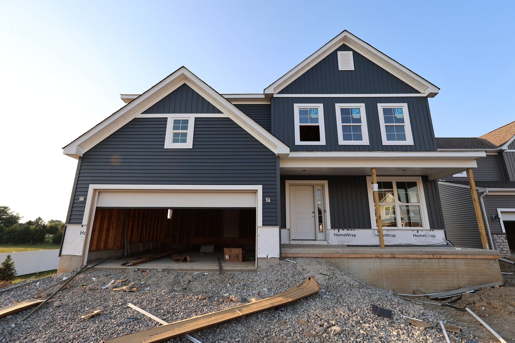Front Exterior:Front Exterior