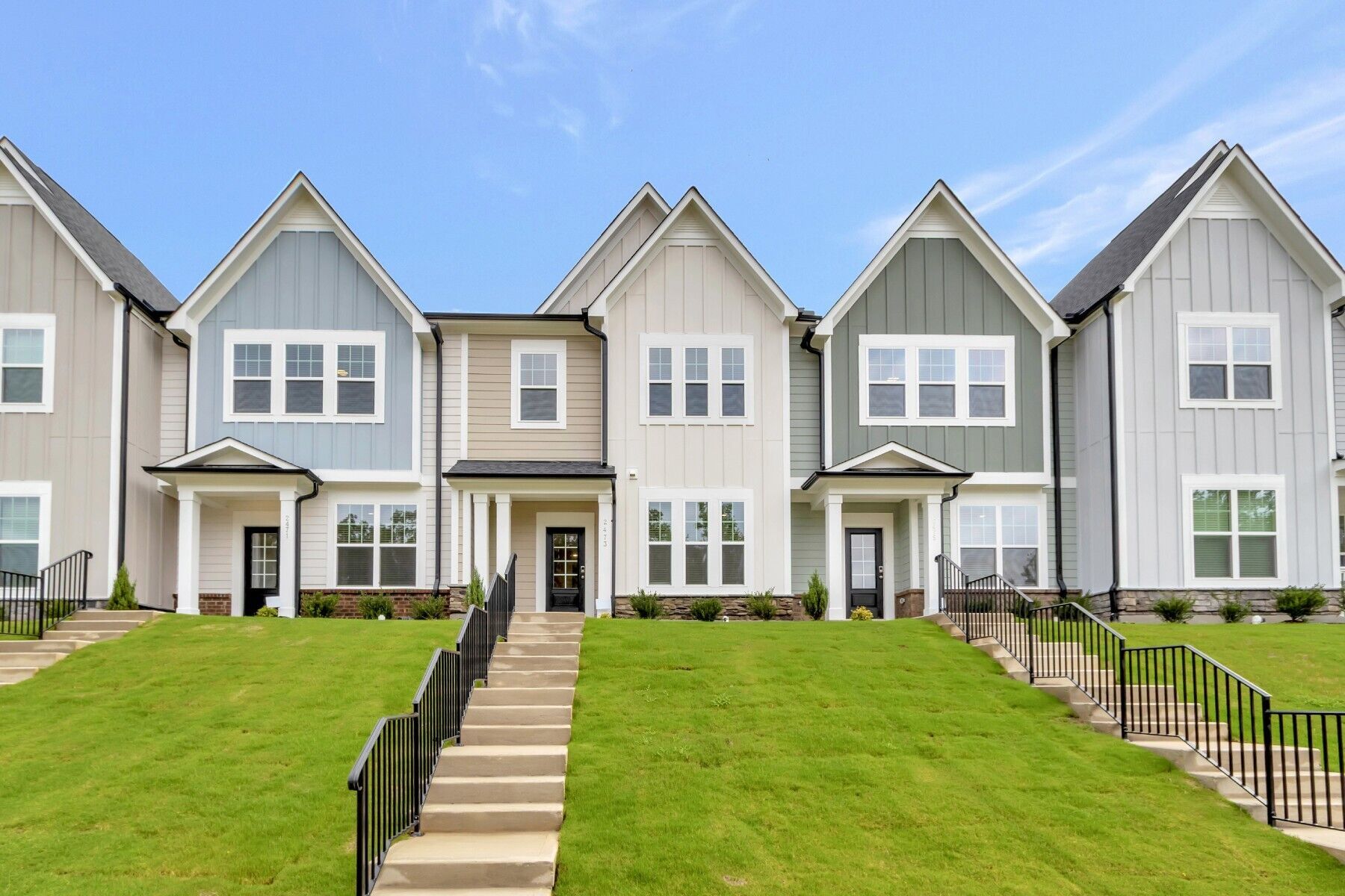 Front Exterior:Front Exterior