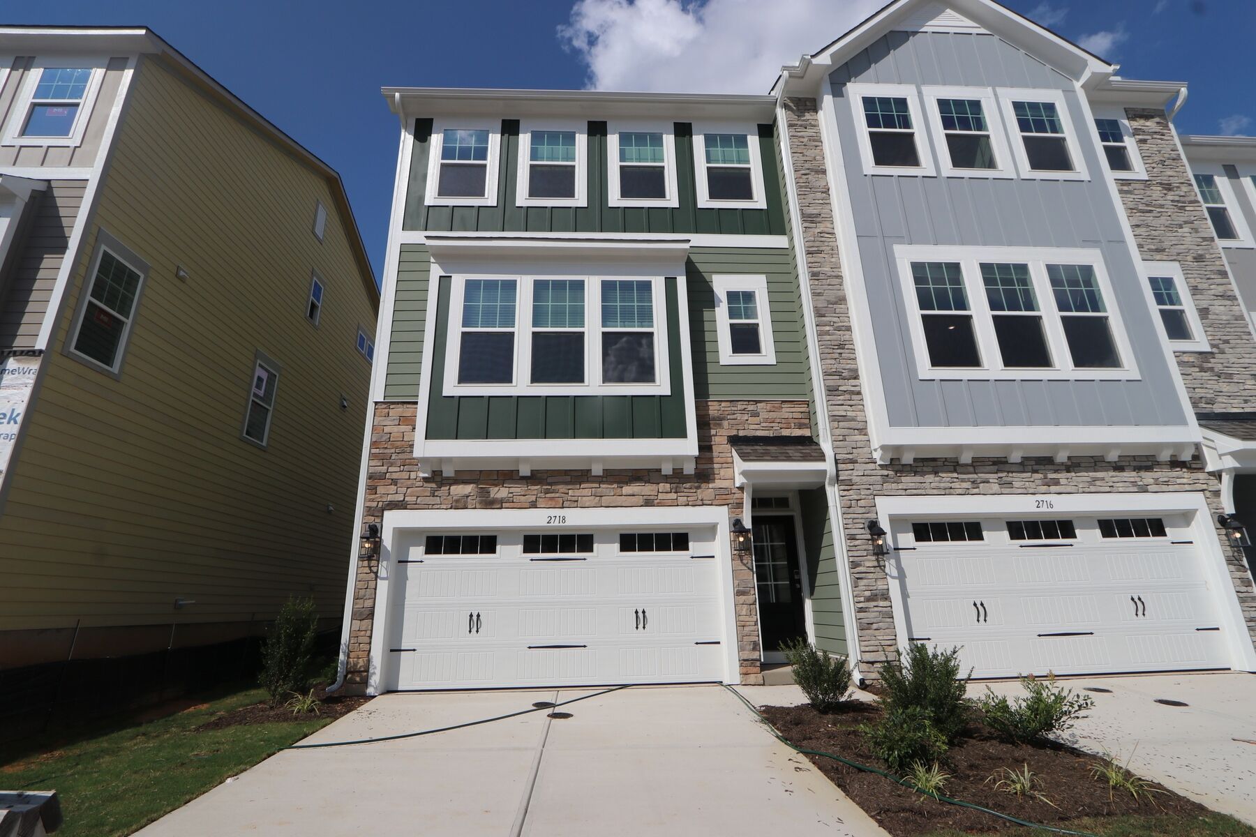 Front Exterior:Front Exterior