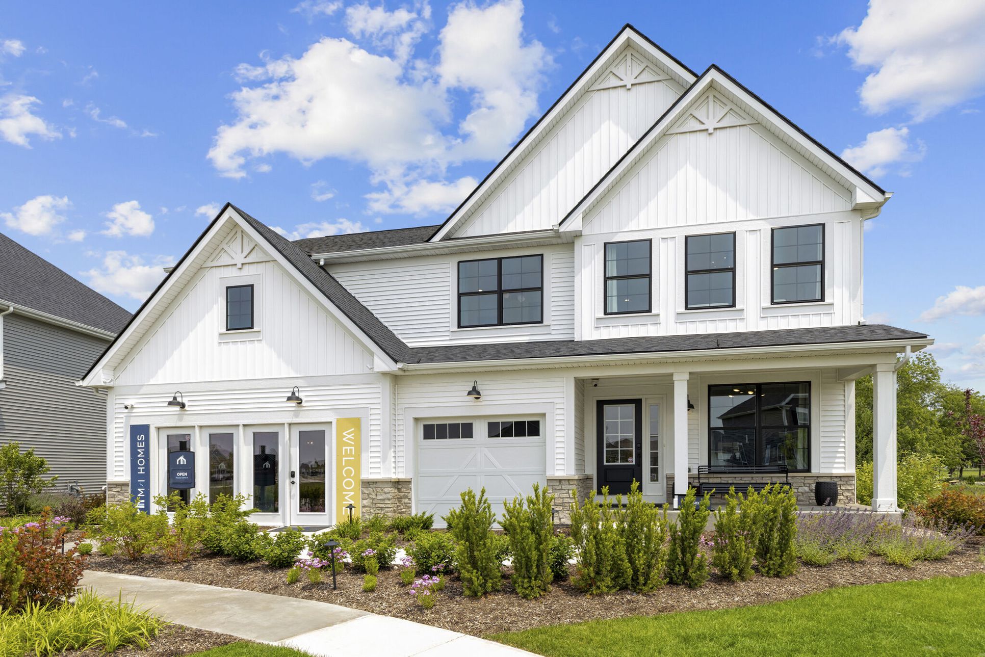 Front Exterior:Front Exterior