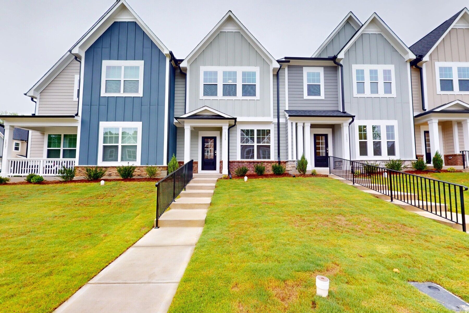 Front Exterior:Front Exterior