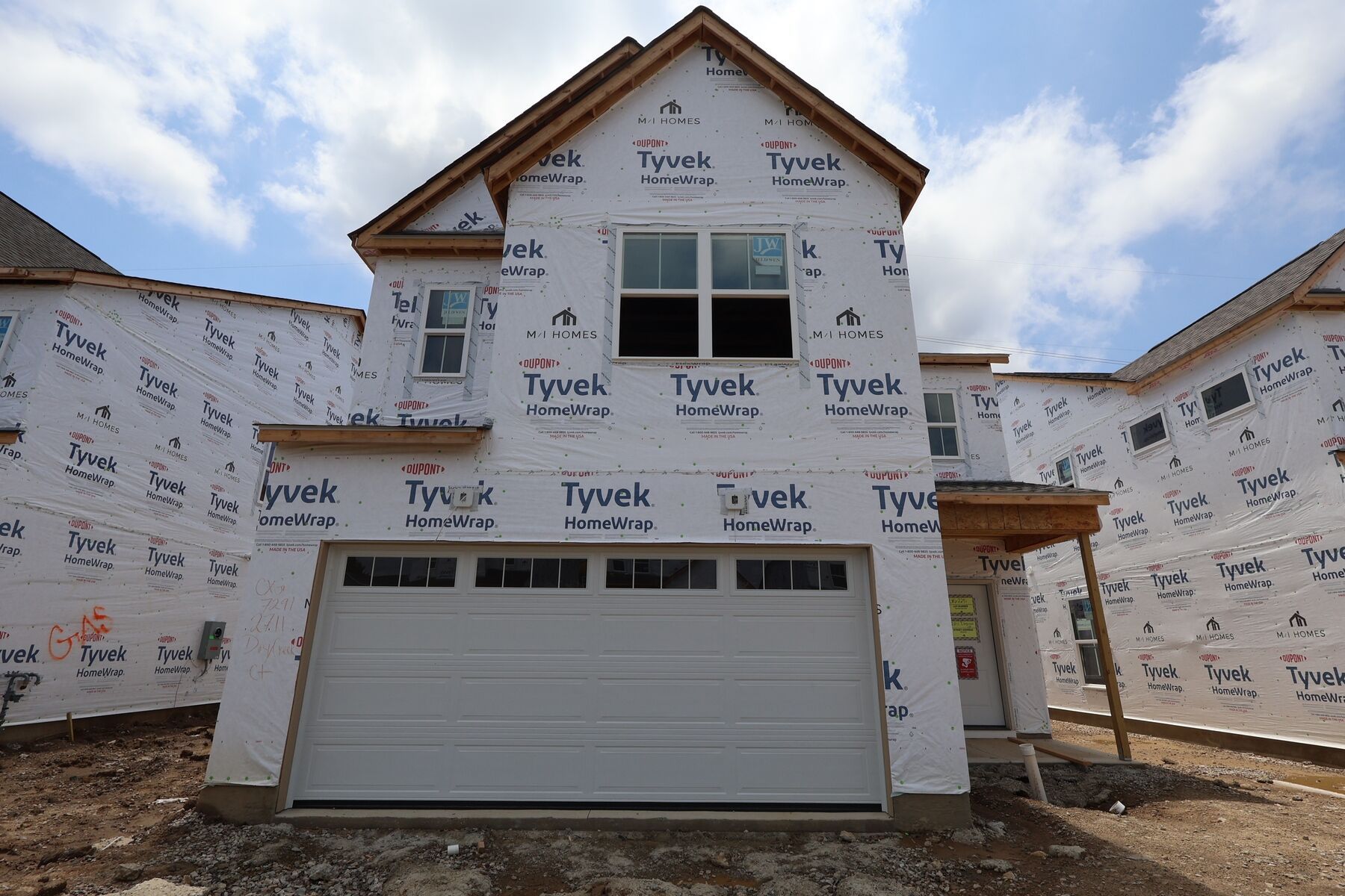 Exterior:Exterior