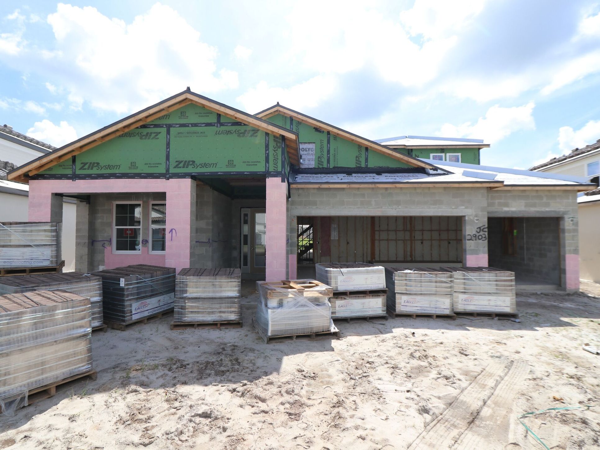 Front Exterior:Front Exterior