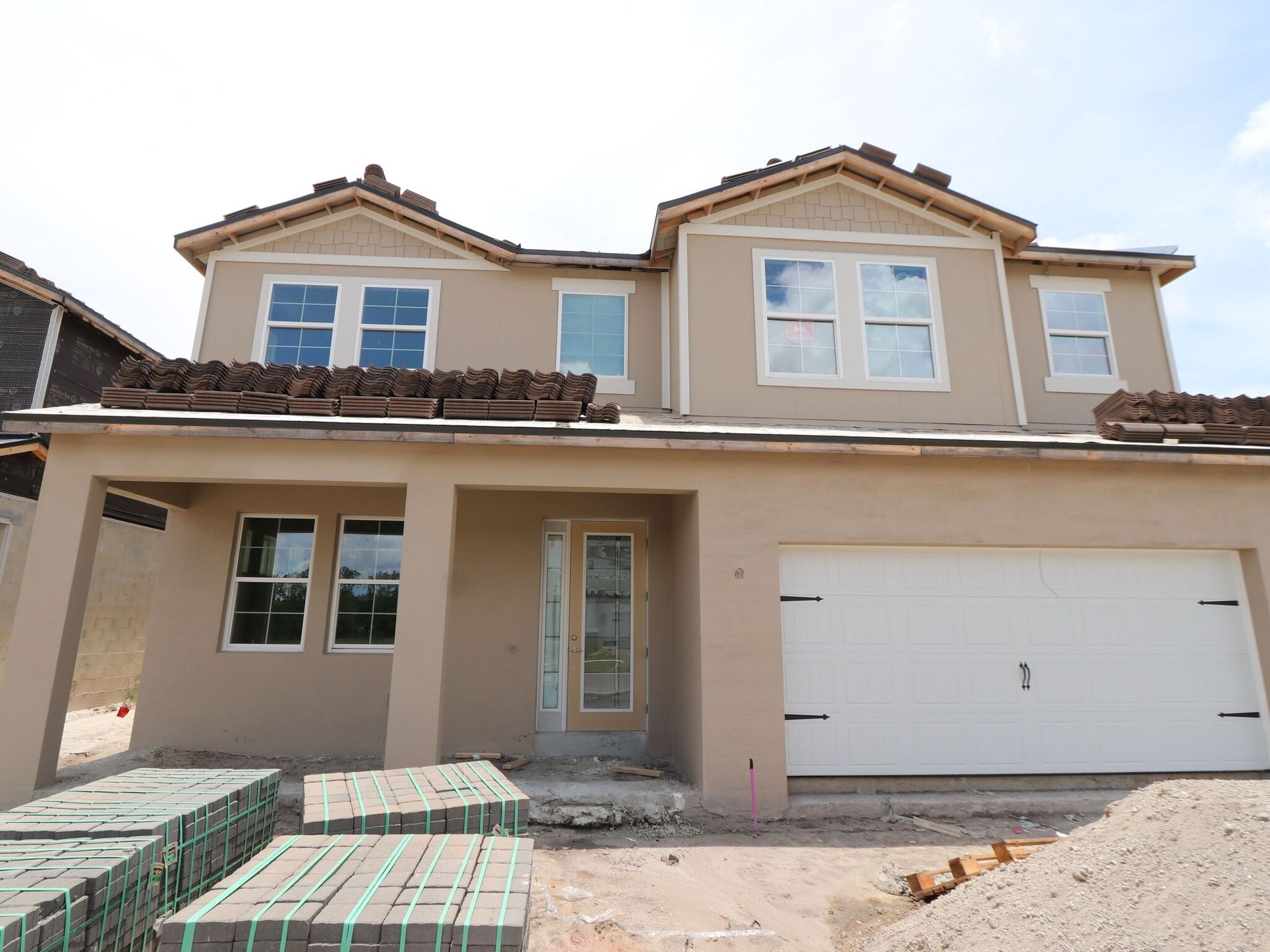 Front Exterior:Front Exterior