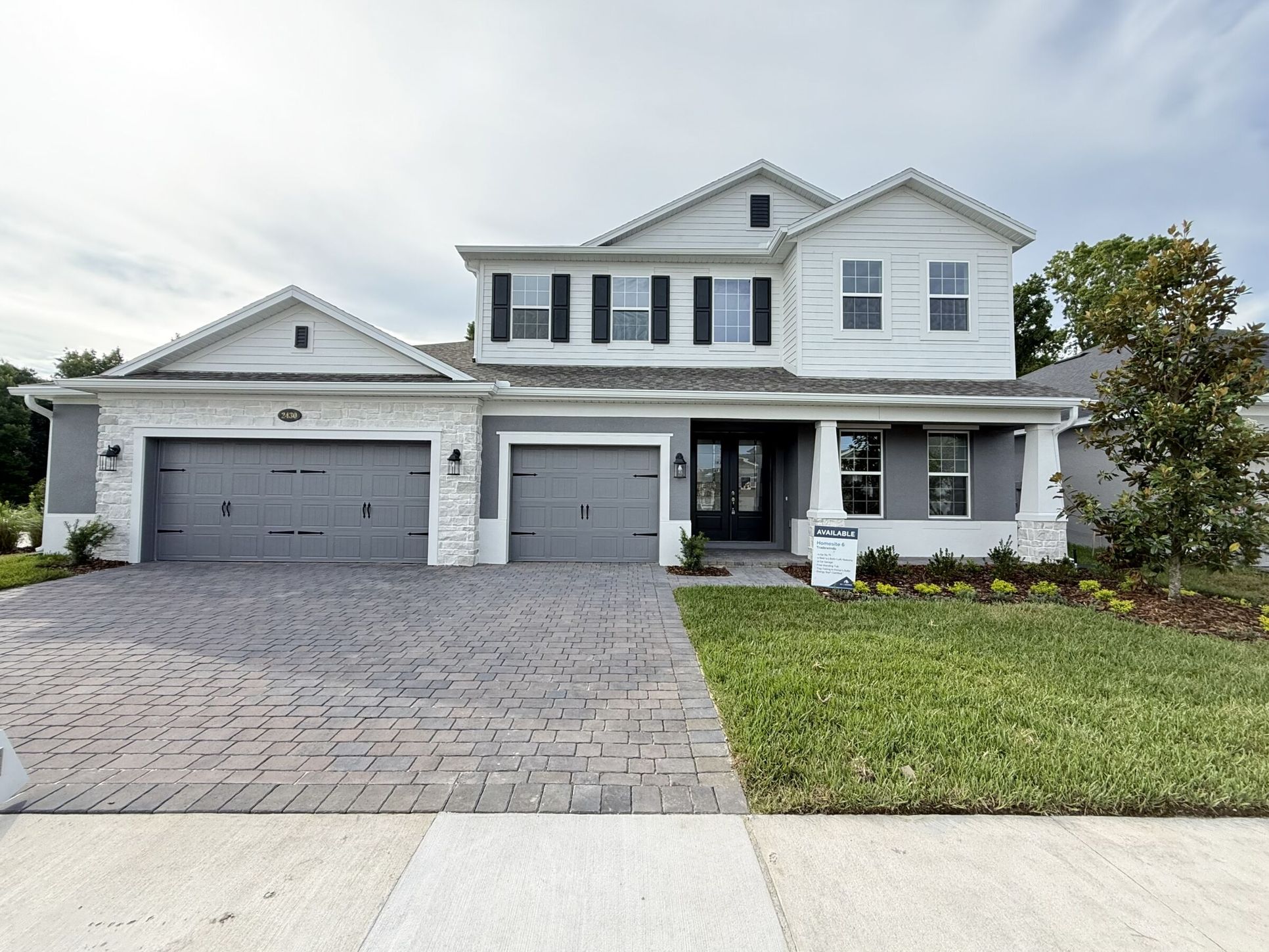 Front Exterior:Front Exterior