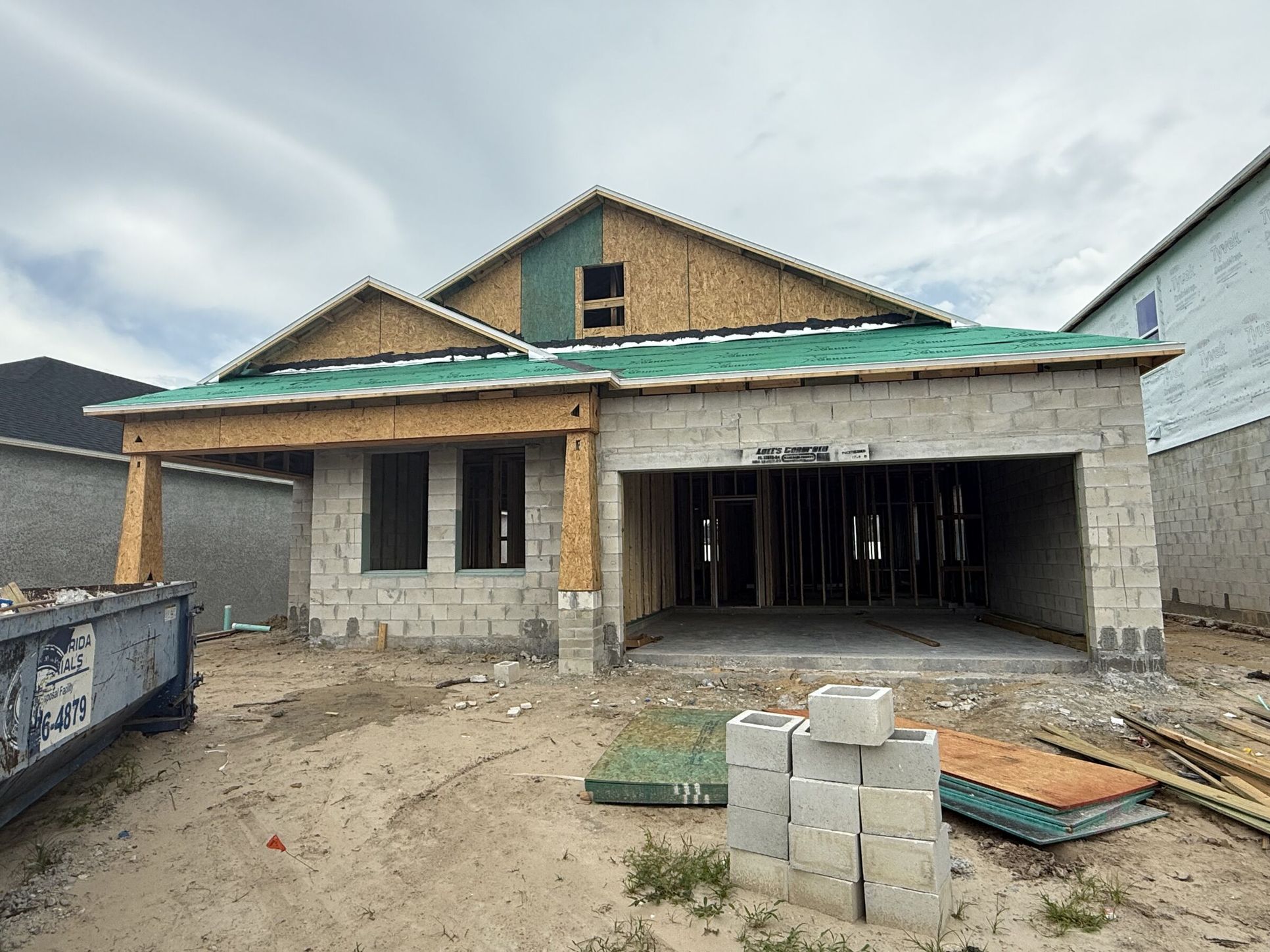 Front Exterior:Front Exterior