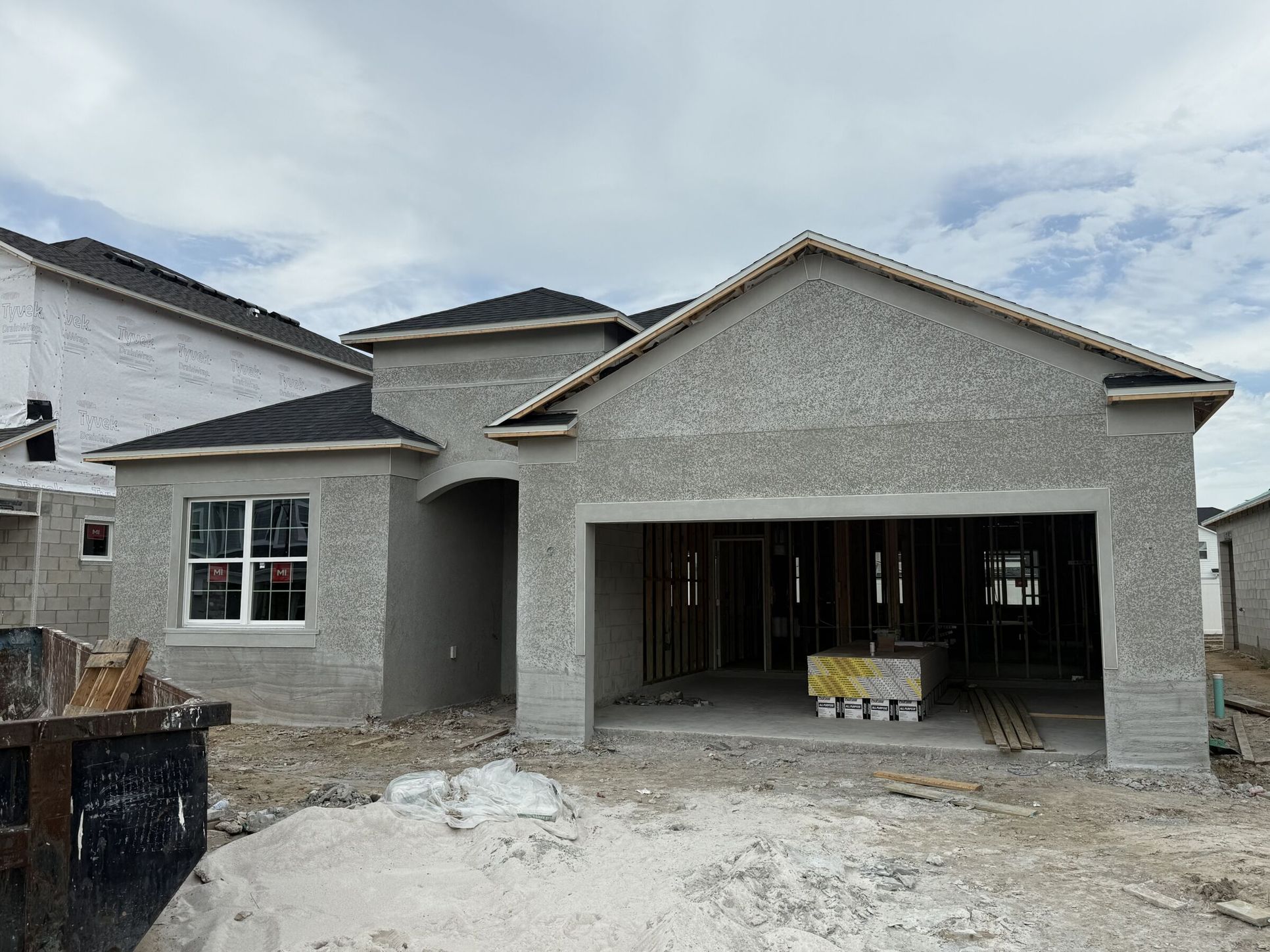 Front Exterior:Front Exterior