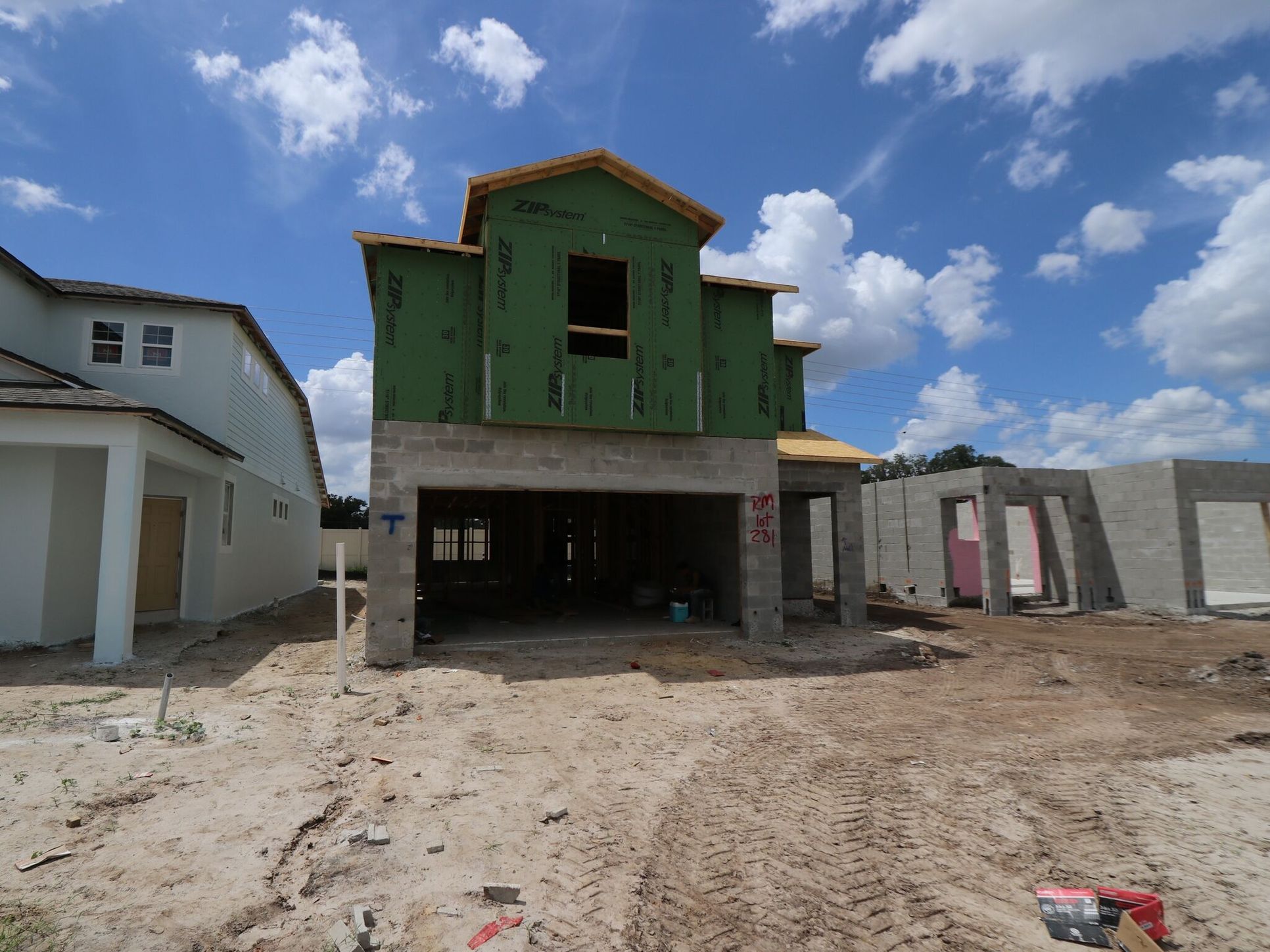 Front Exterior:Front Exterior