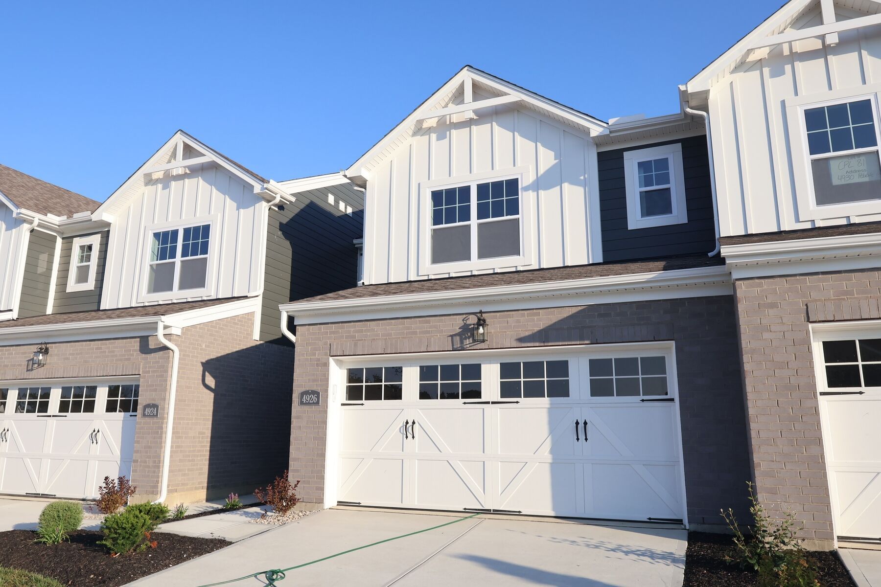 Front Exterior:Front Exterior