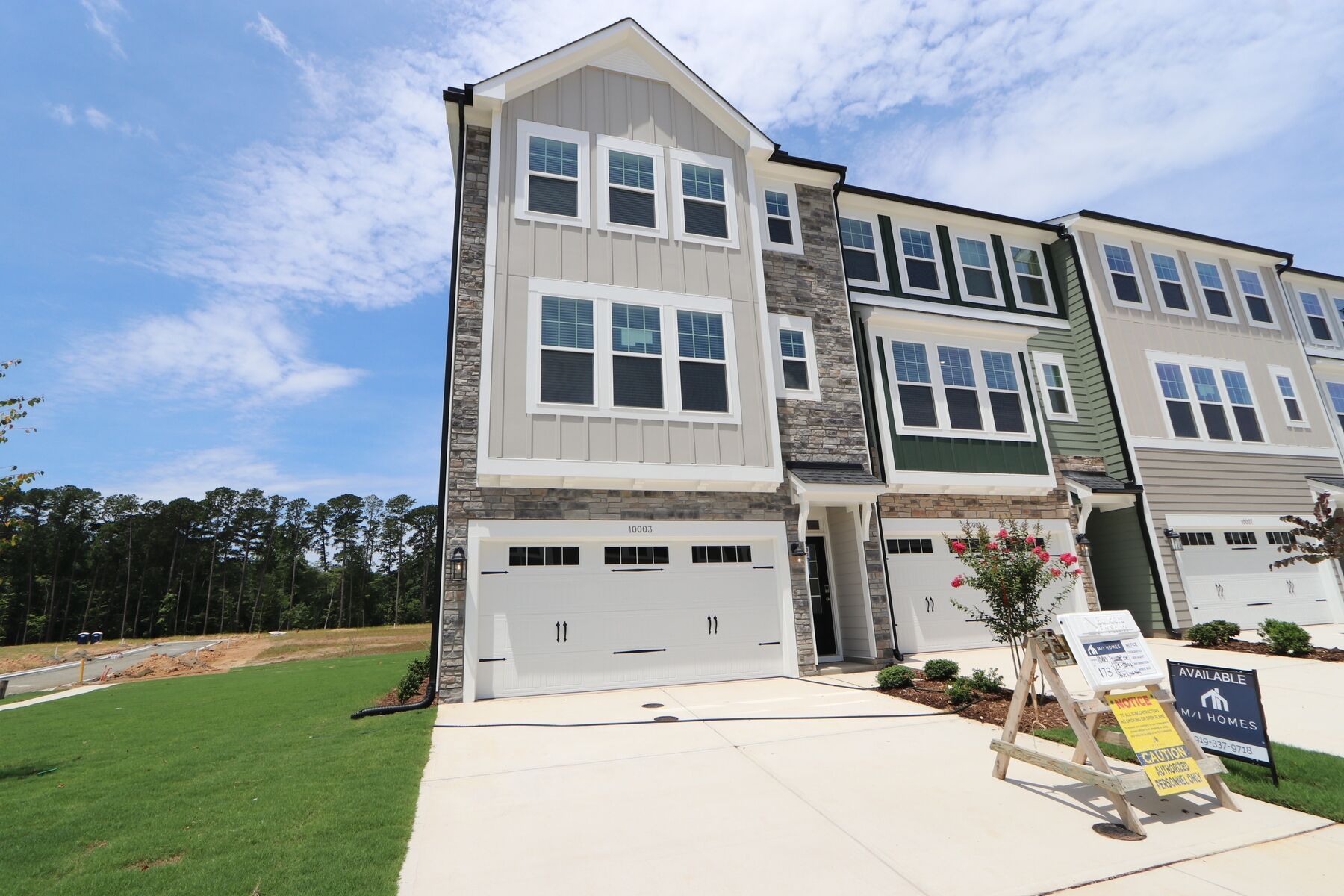 Front Exterior:Front Exterior