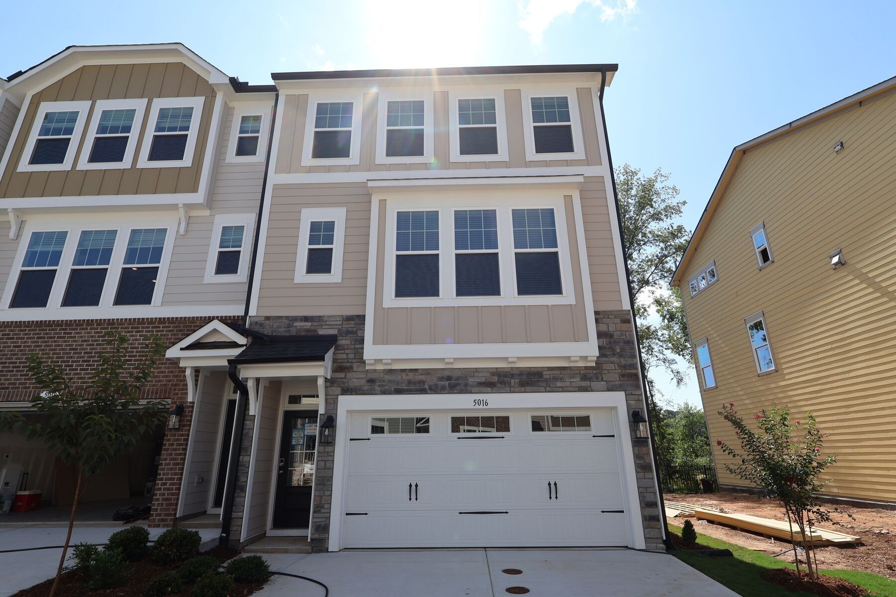 Front Exterior:Front Exterior