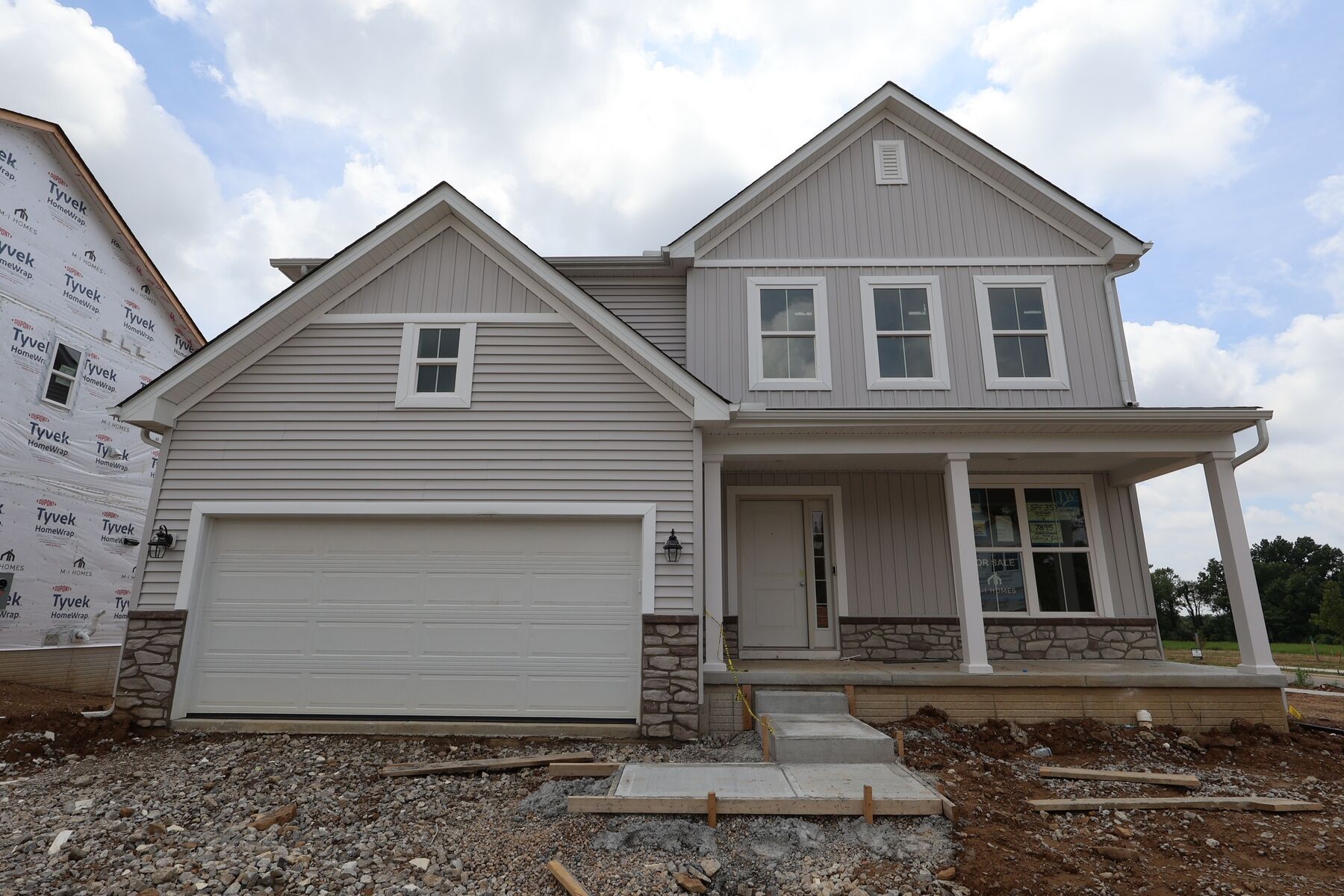 Front Exterior:Front Exterior