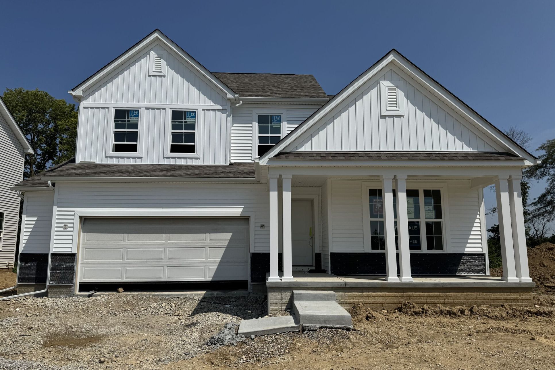Front Exterior:Front Exterior