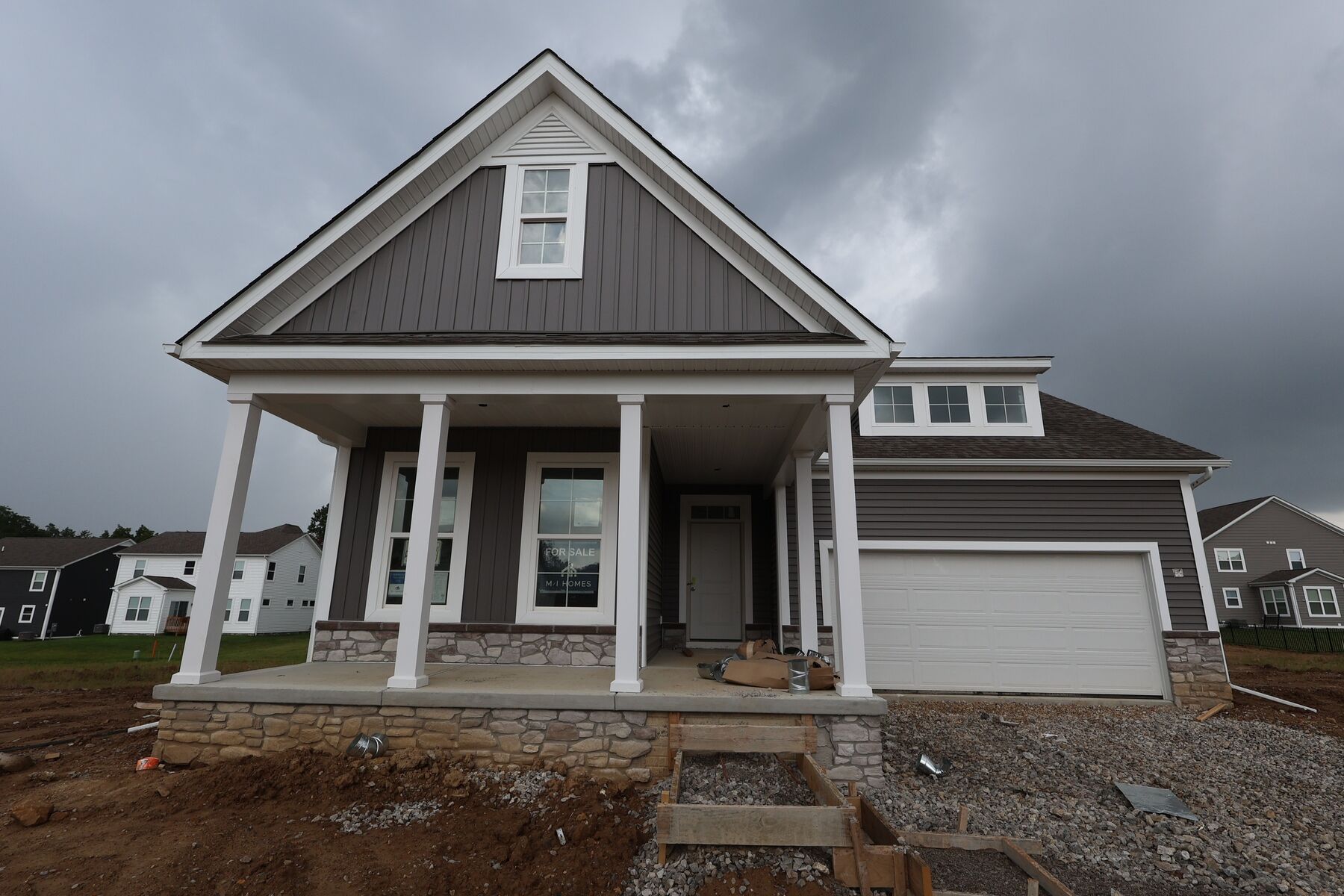 Front Exterior:Front Exterior