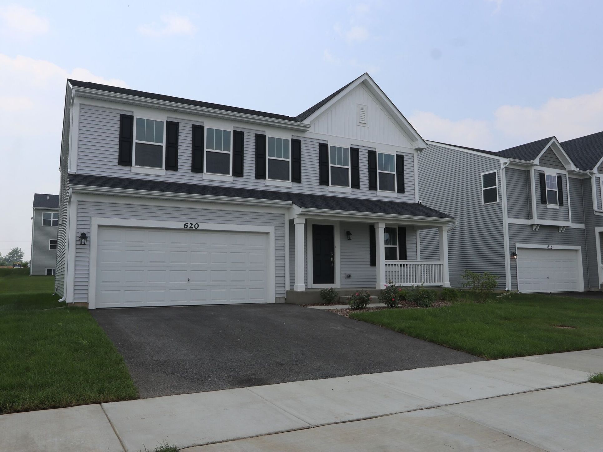Front Exterior:Front Exterior