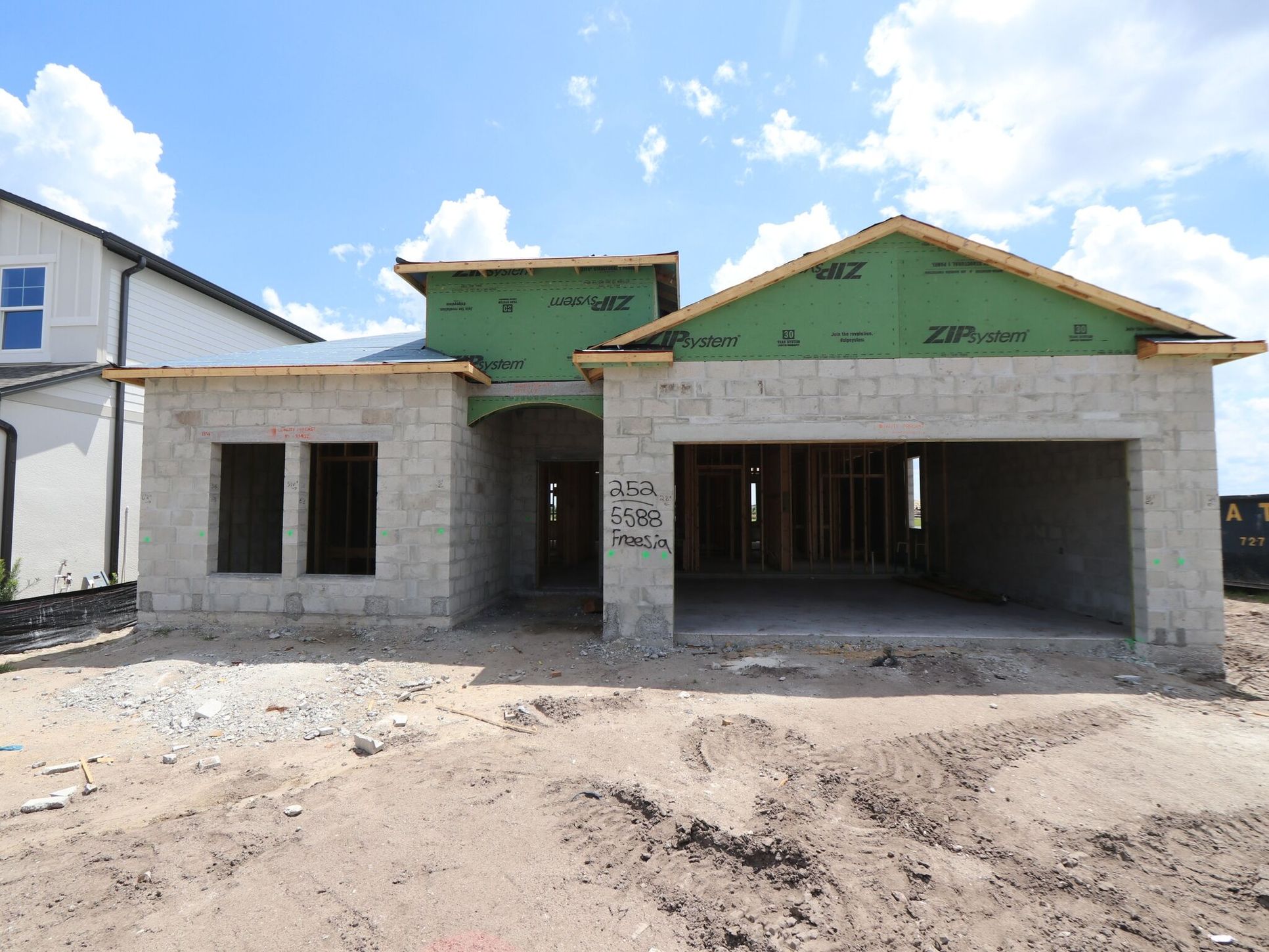 Exterior:Exterior