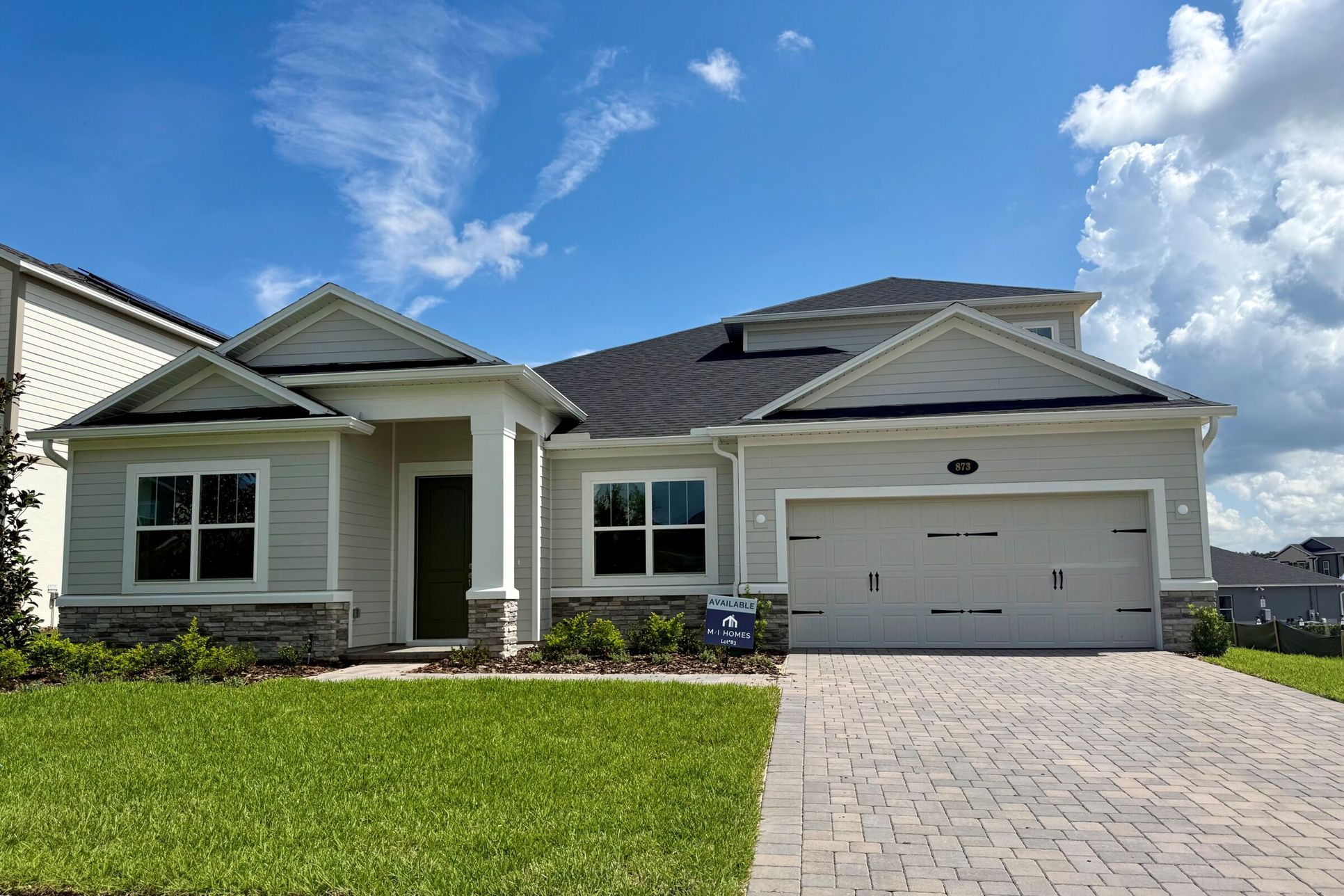Front Exterior:Front Exterior