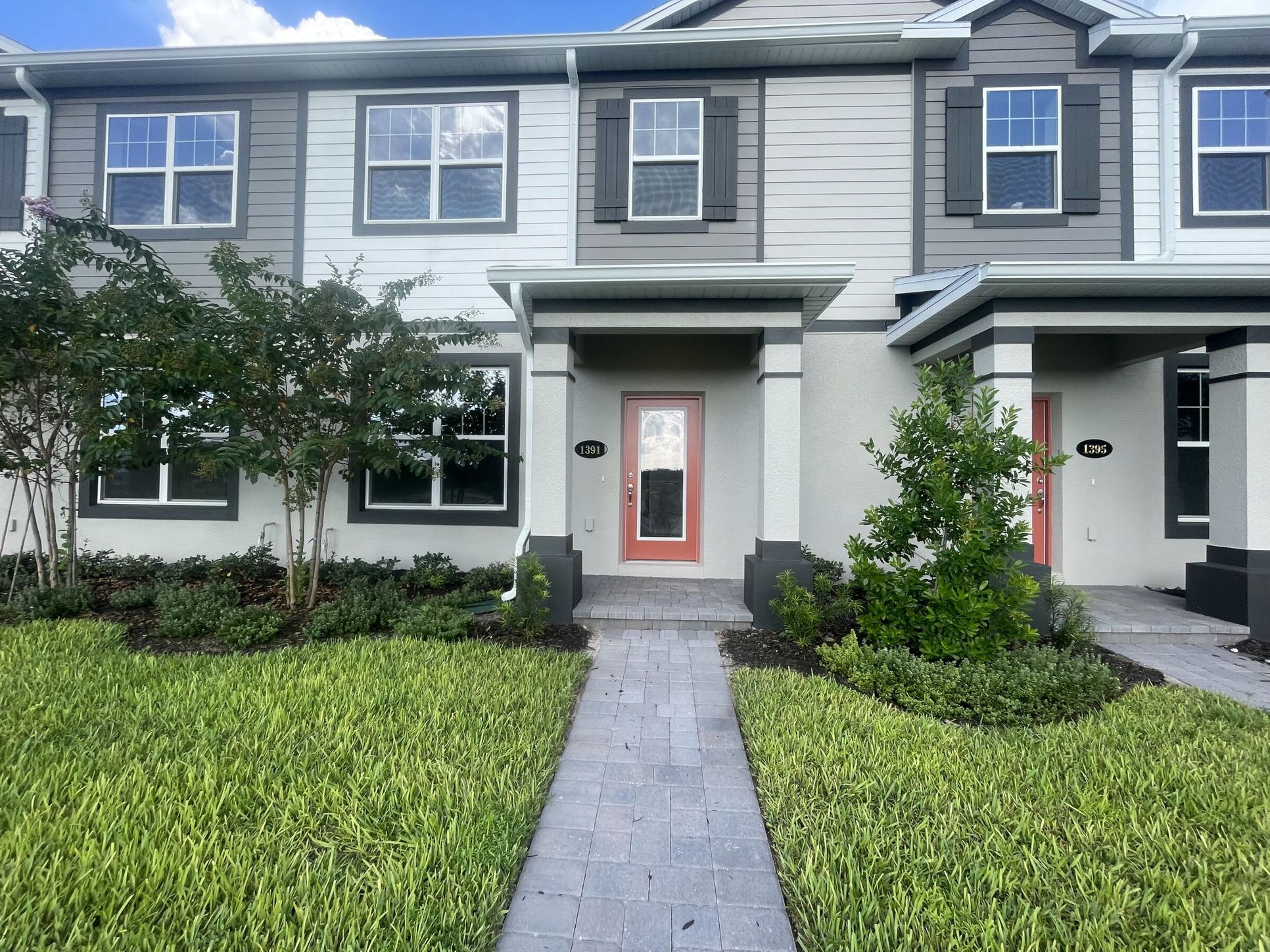 Front Exterior:Front Exterior