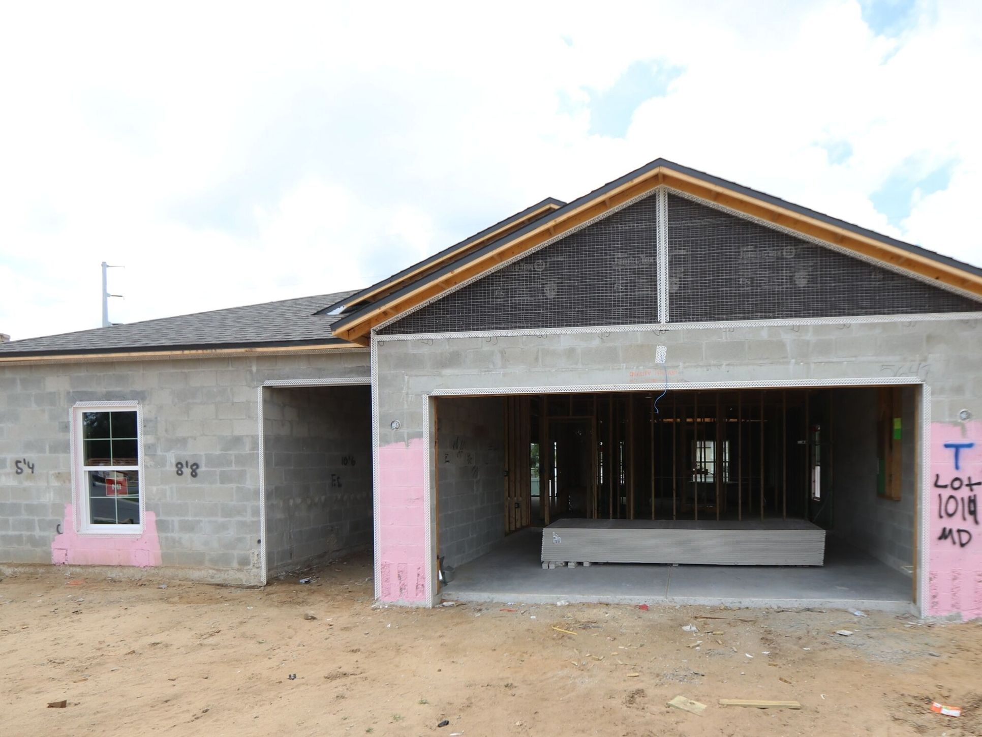 Exterior:Exterior