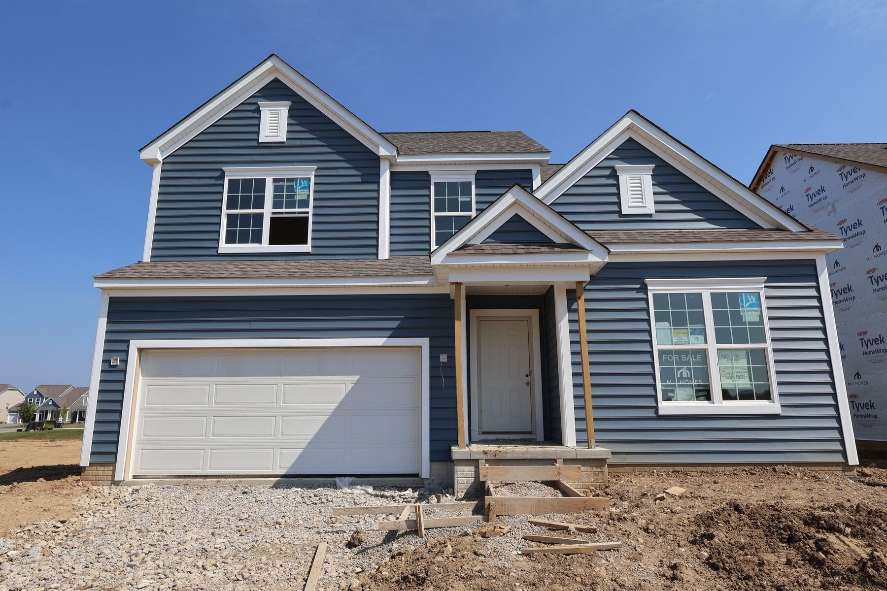 Front Exterior:Front Exterior
