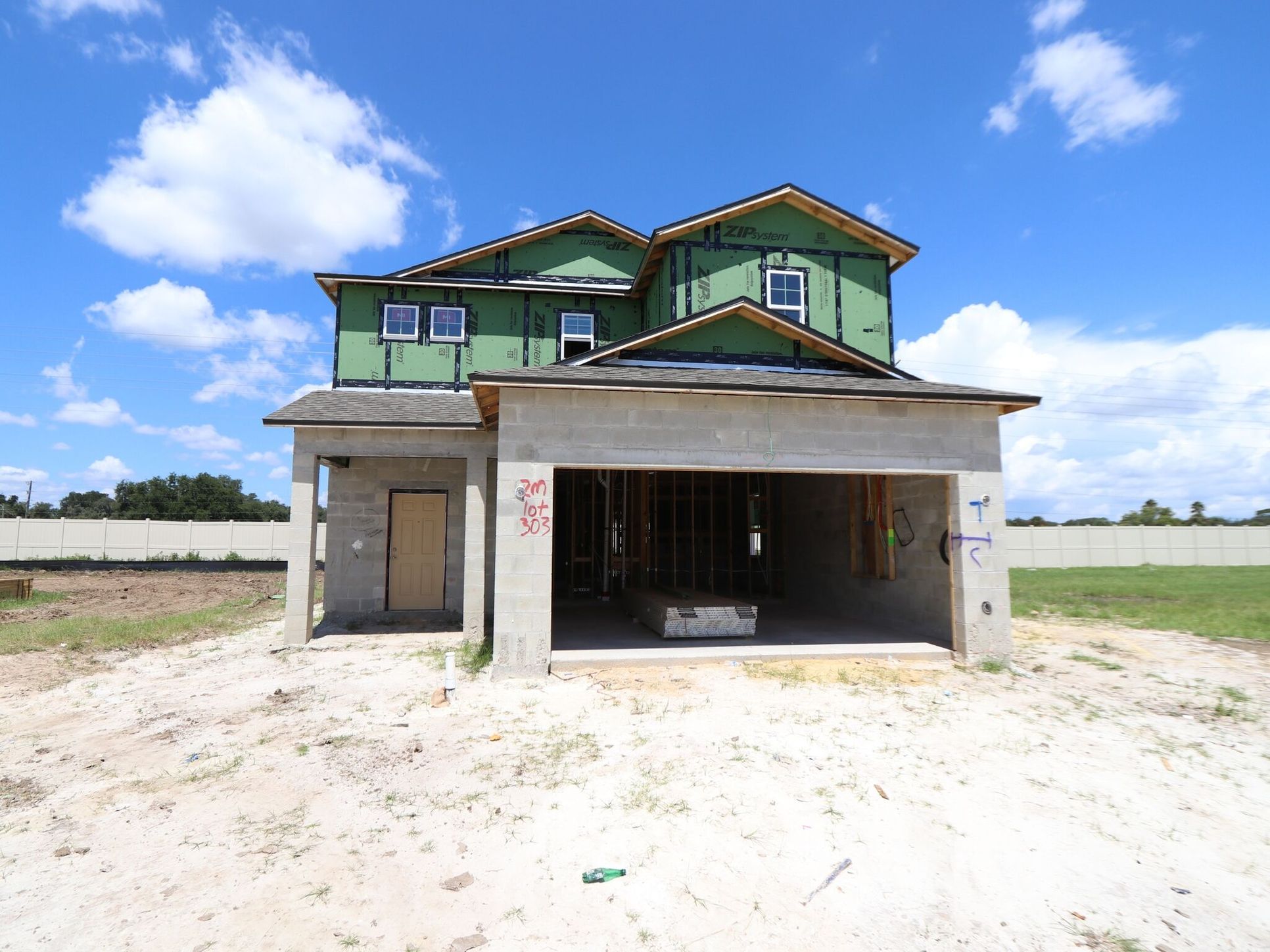 Front Exterior:Front Exterior