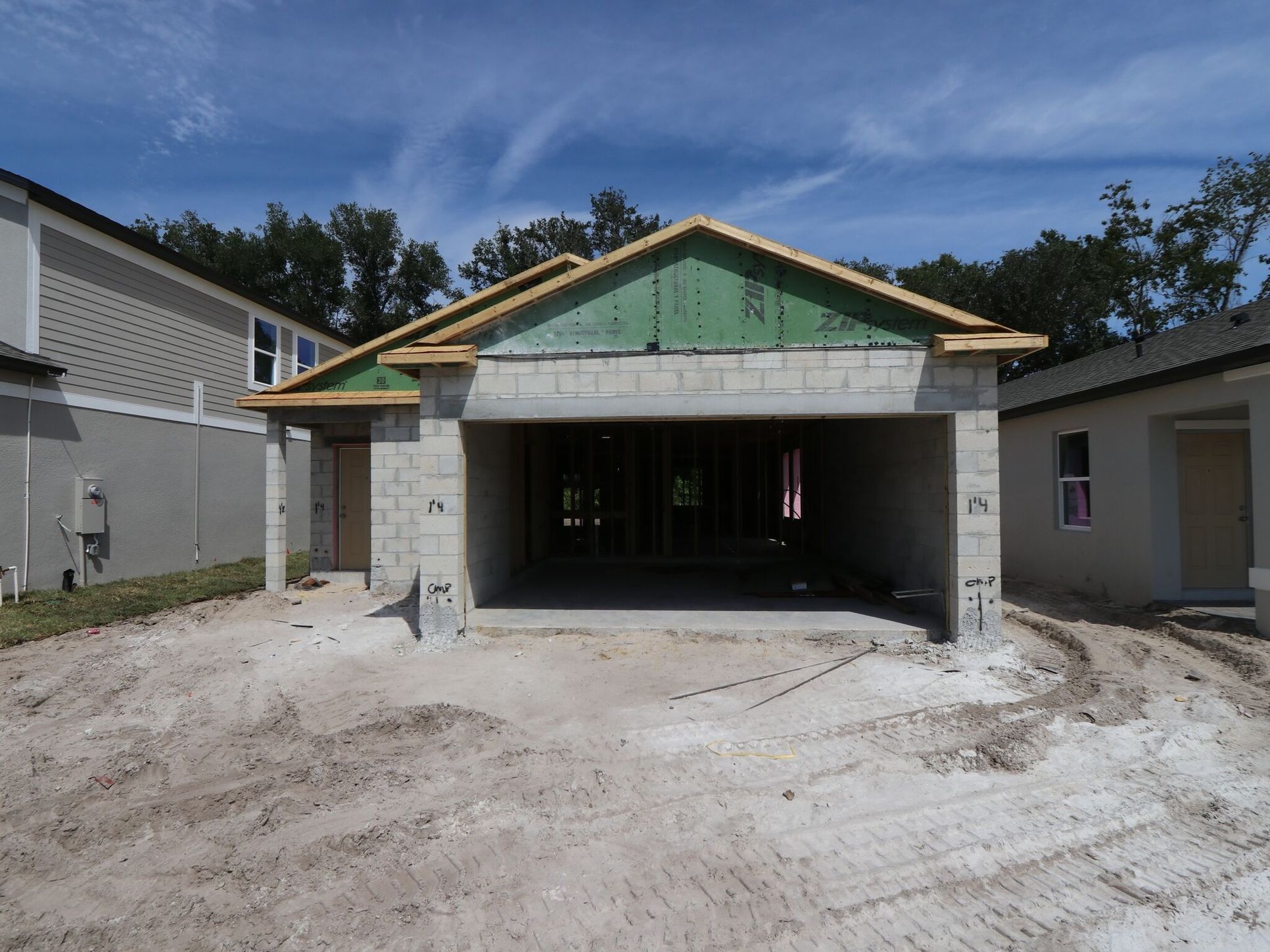 Front Exterior:Front Exterior
