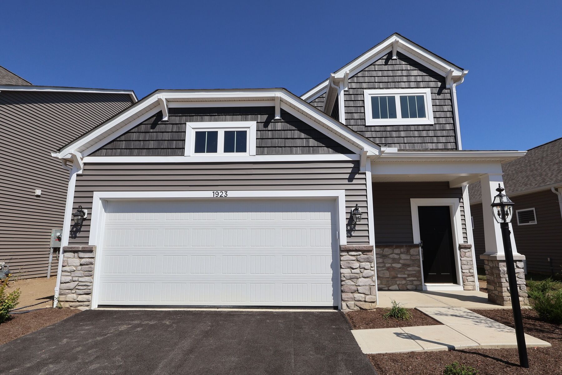 Front Exterior:Front Exterior