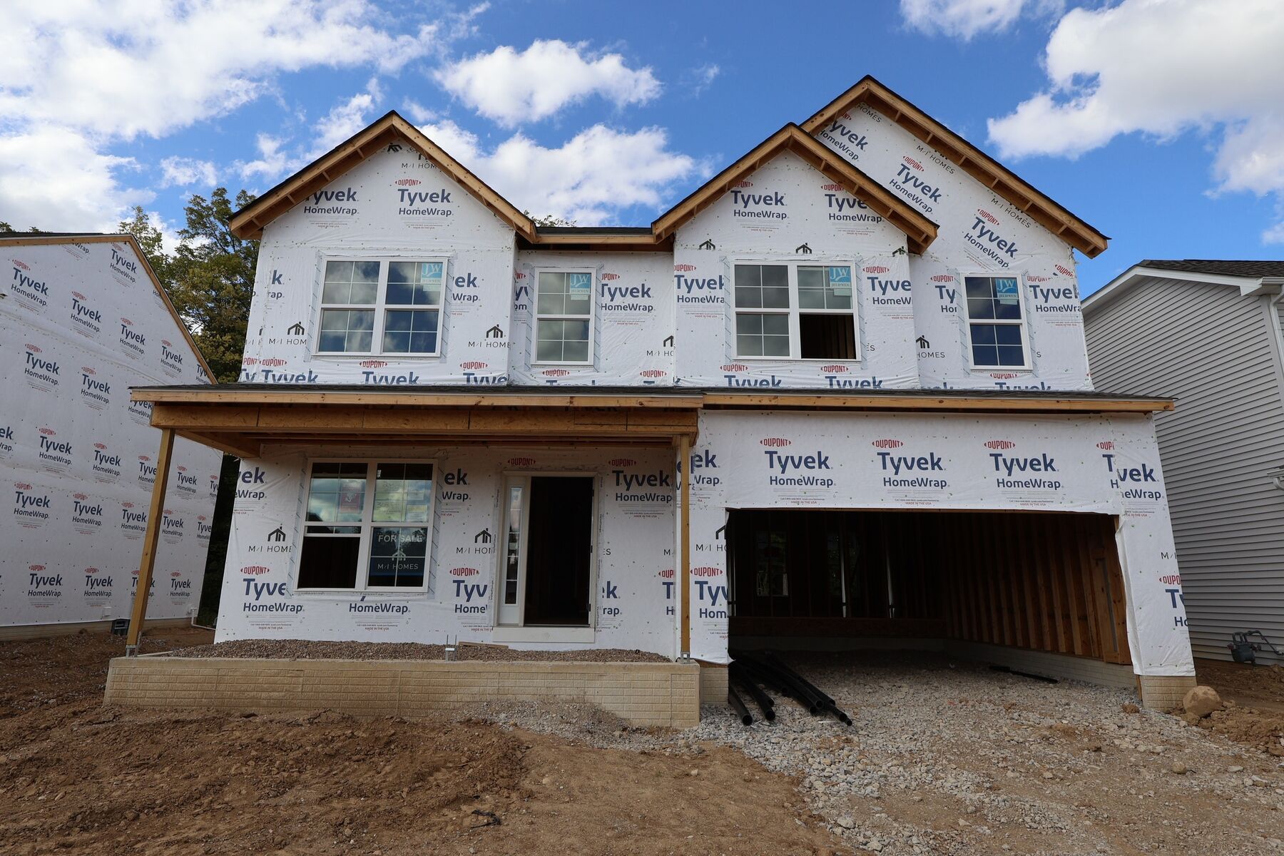 Front Exterior:Front Exterior