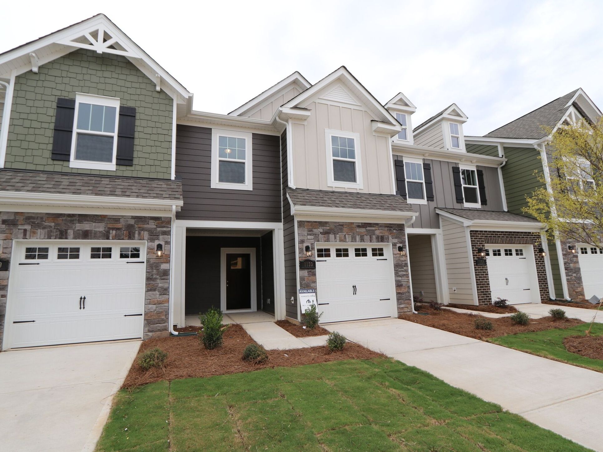 Front Exterior:Front Exterior